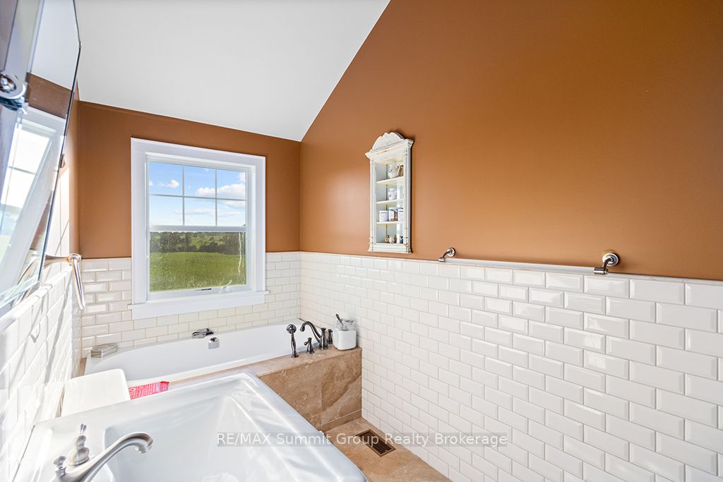 385073 4th Concession A Property Photo 23