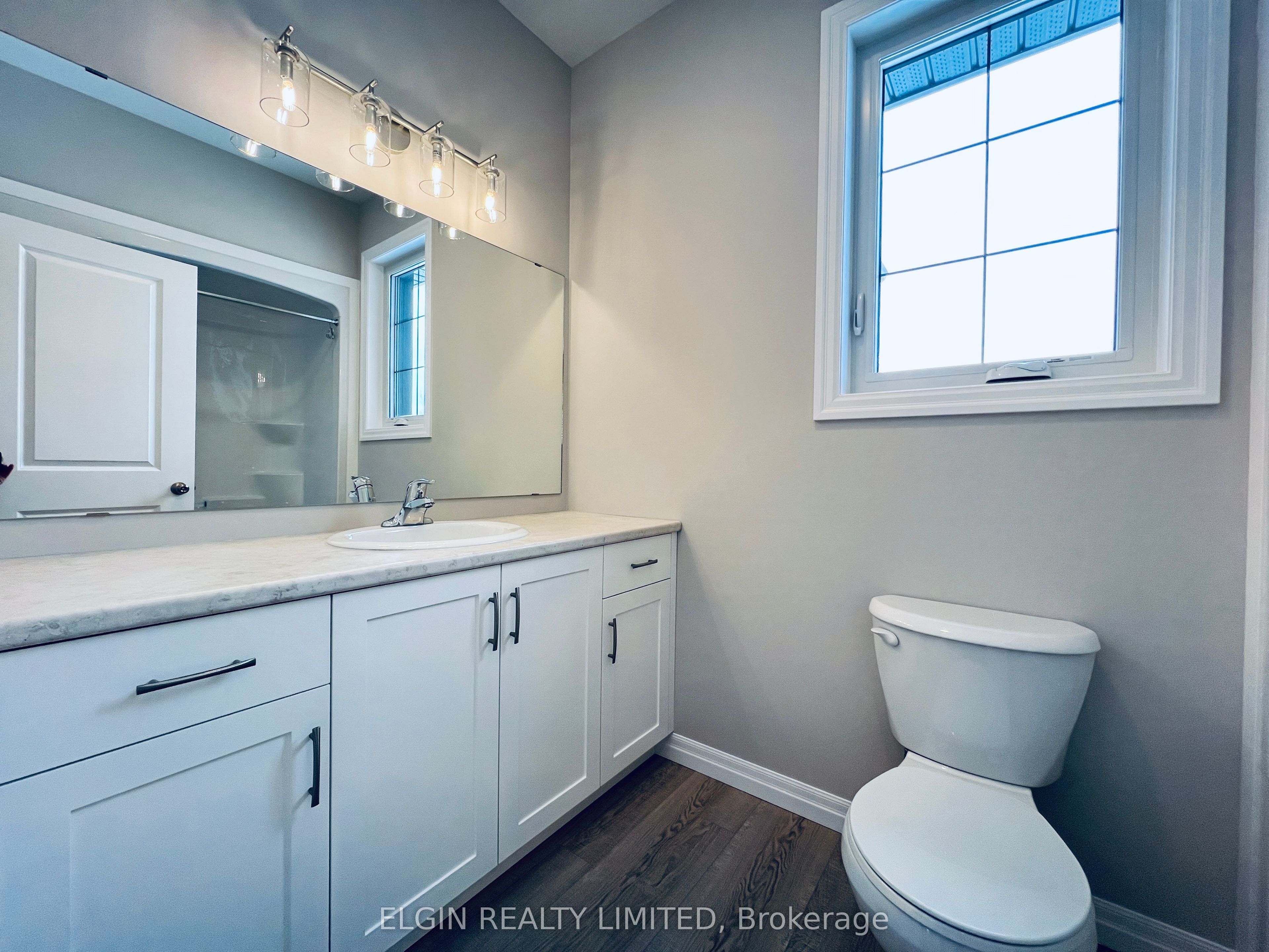 55 Canary Street Property Photo 16
