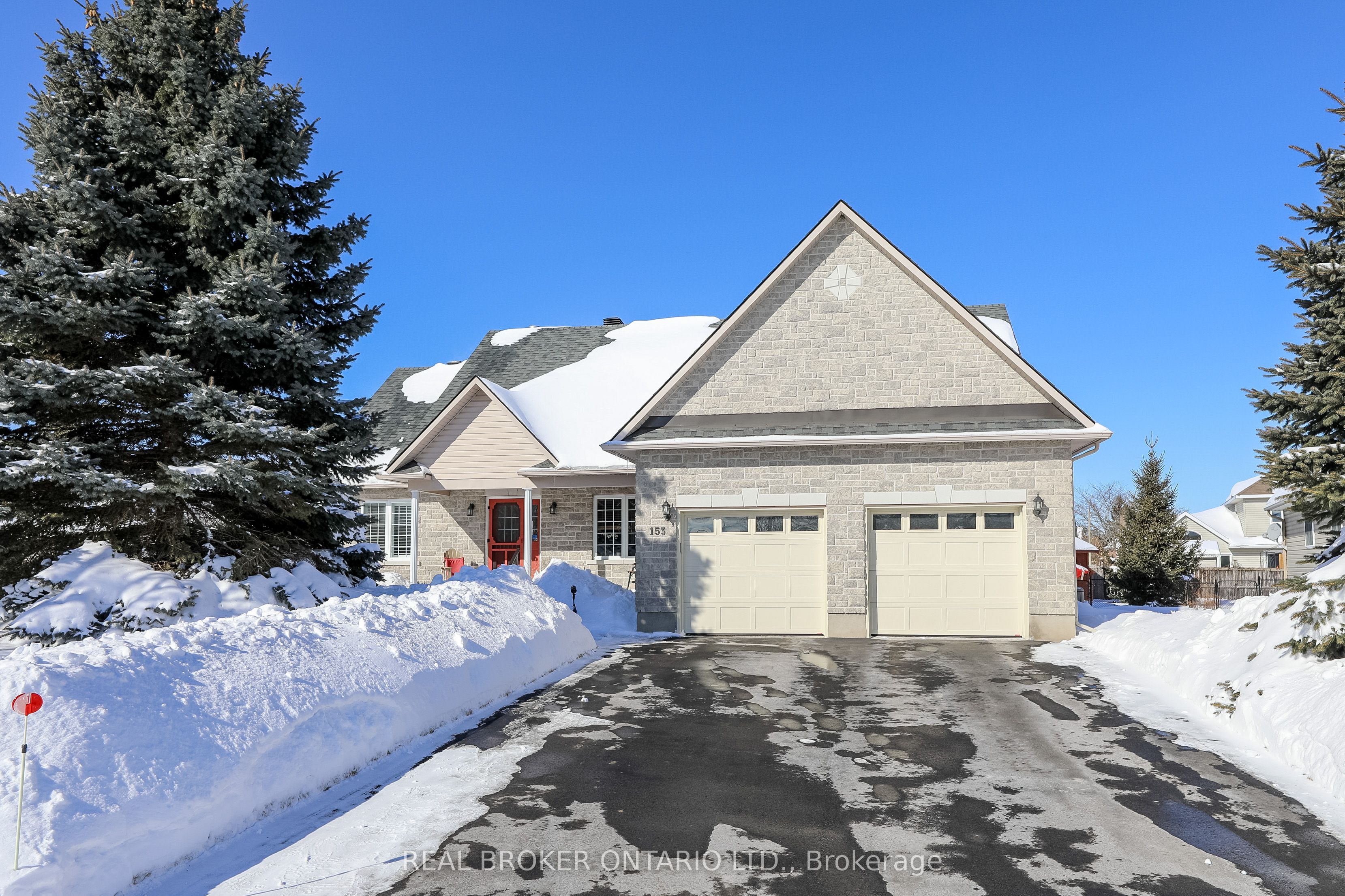 153 Vaughan Street Property Photo