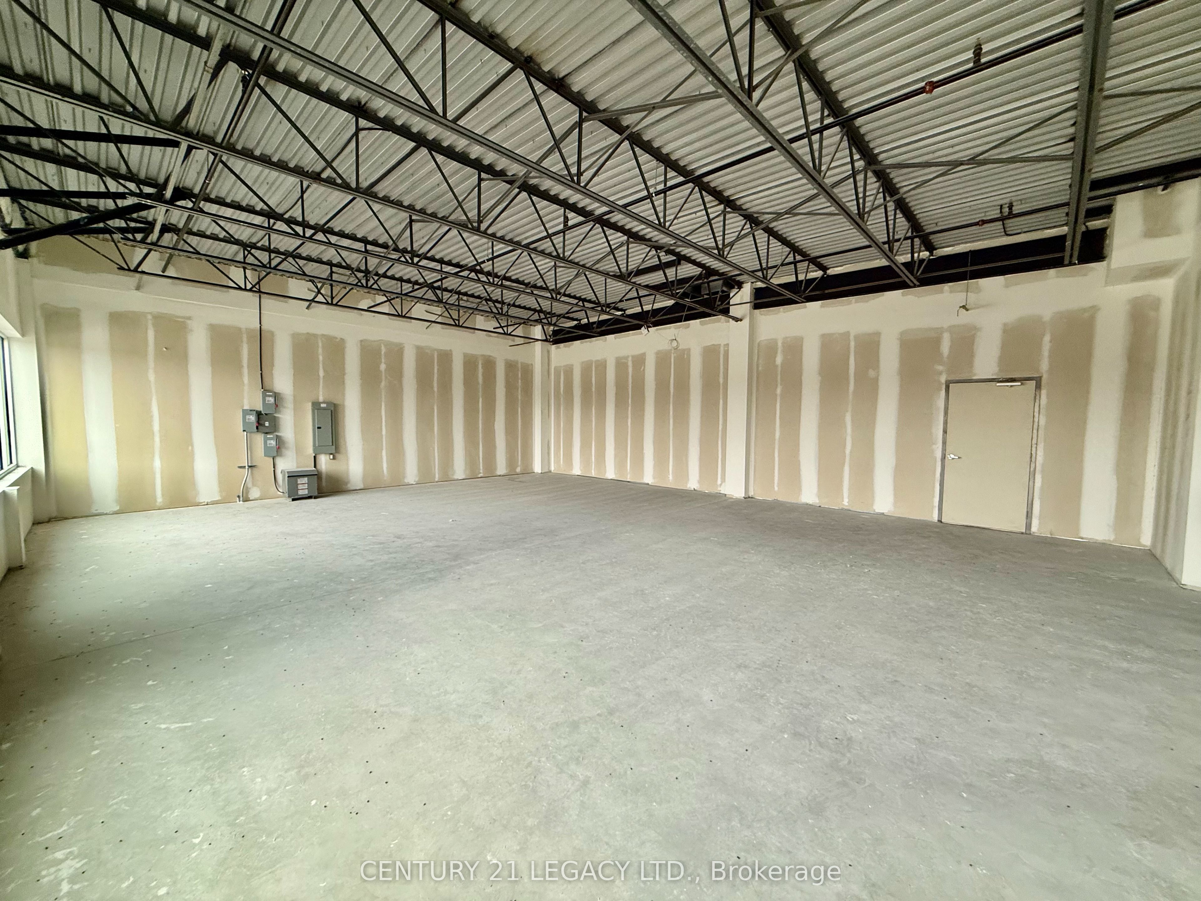 #g203 - 450 Hespeler Road Property Photo 6