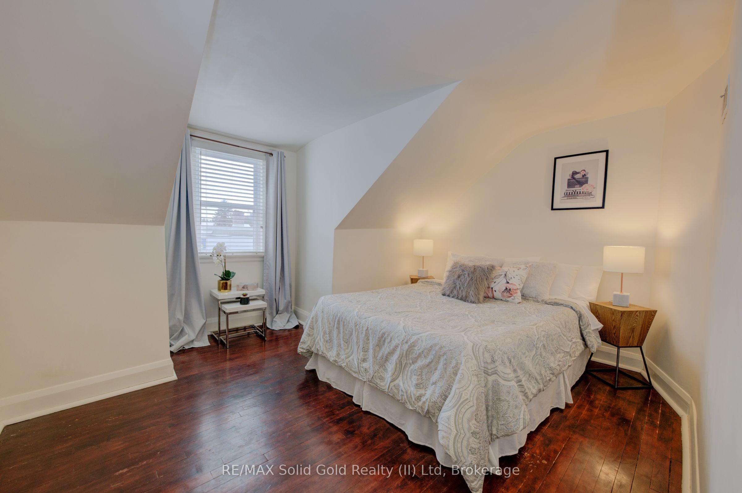 3 St Charles Street Property Photo 36