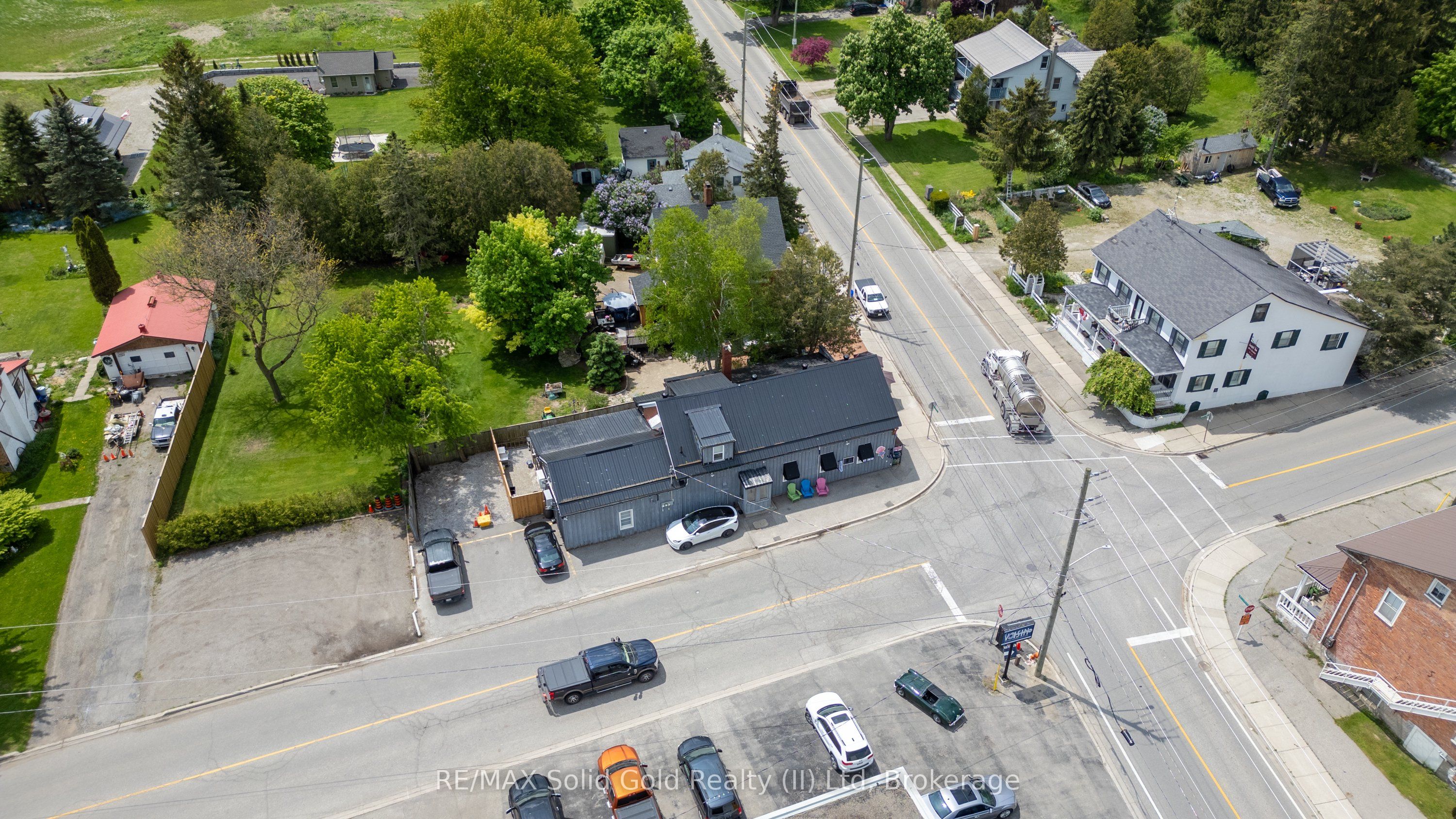 3 St Charles Street Property Photo 49