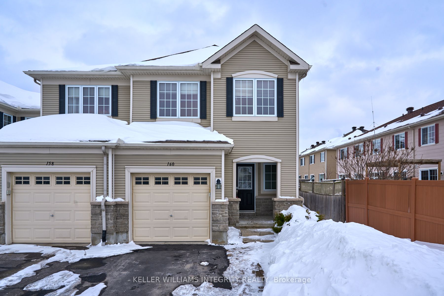 160 Patriot Place Property Photo 1