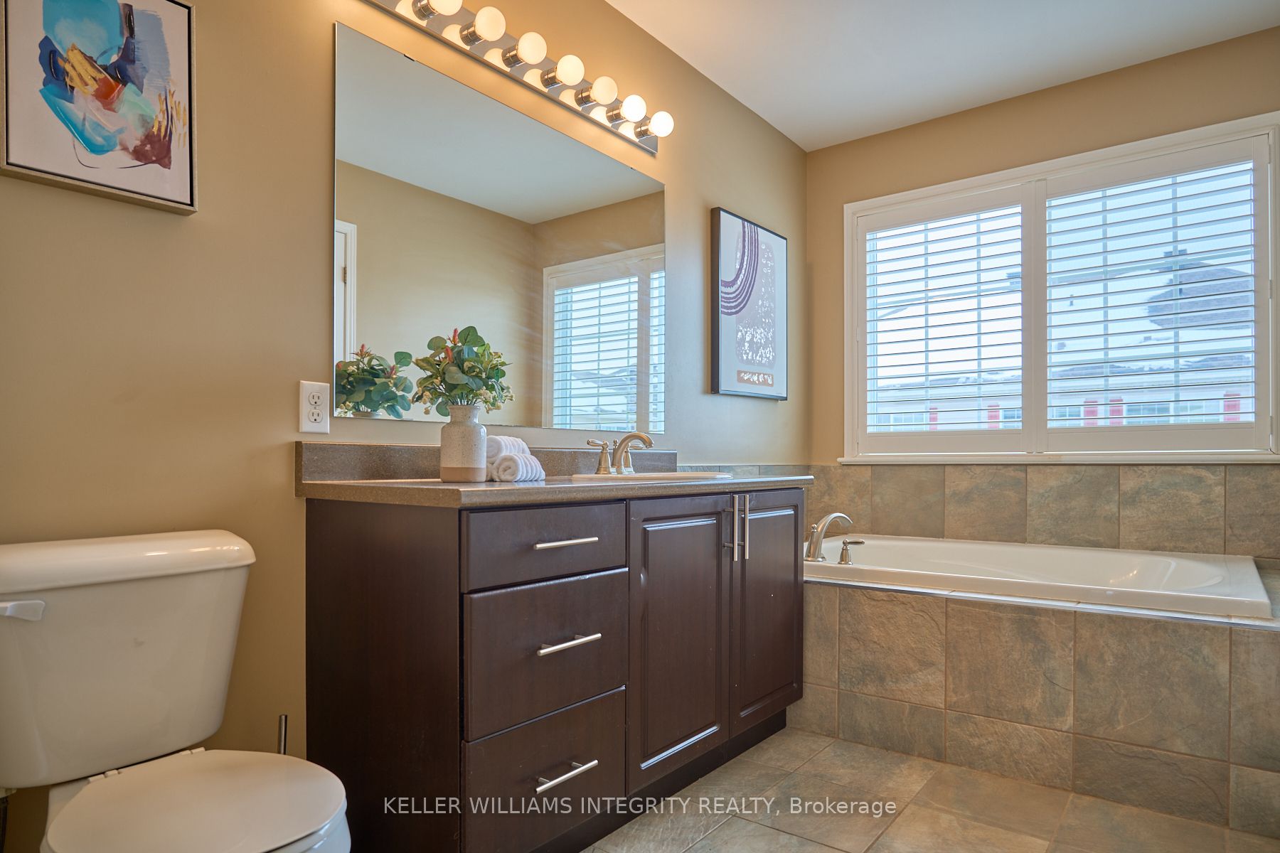 160 Patriot Place Property Photo 21