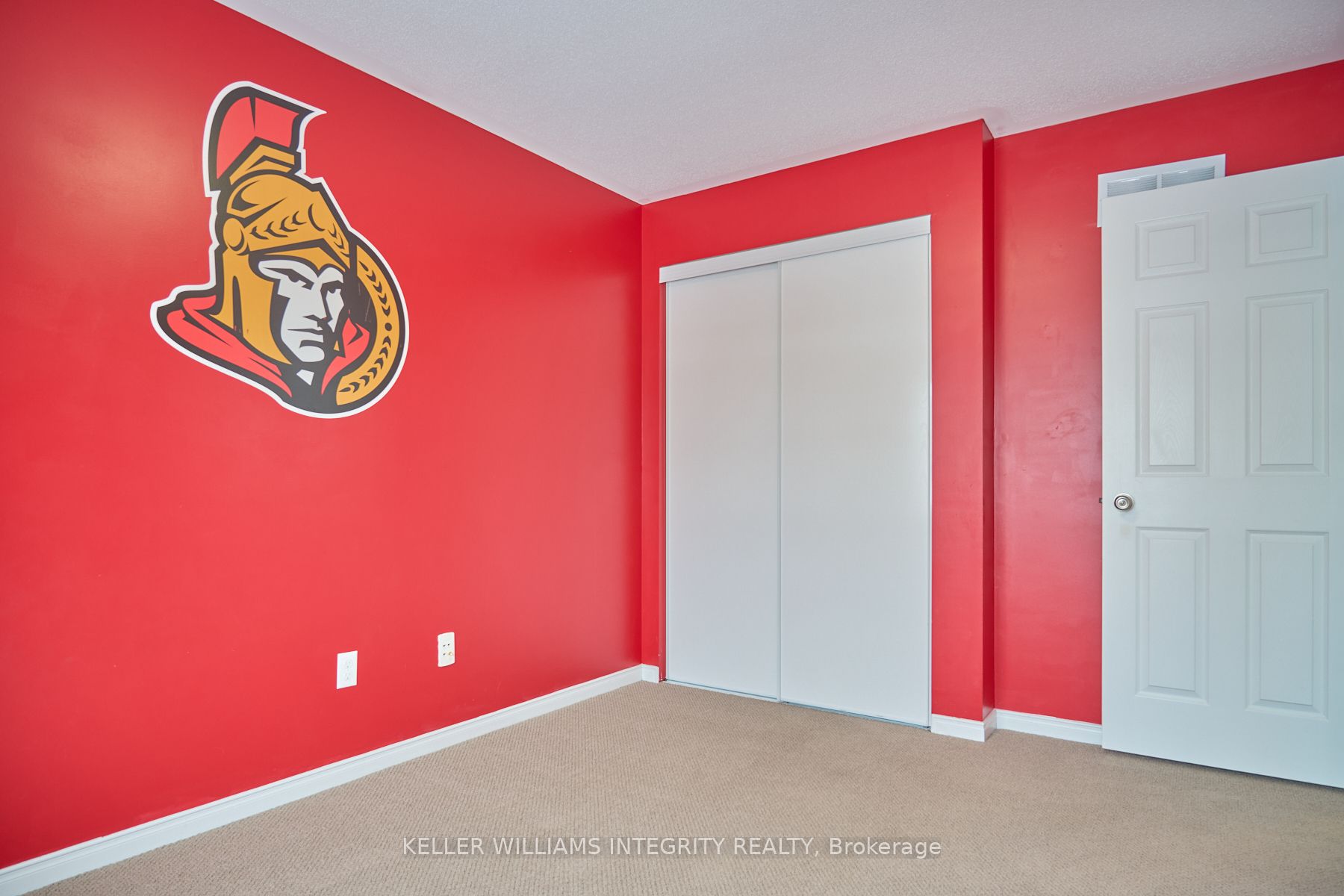 160 Patriot Place Property Photo 26