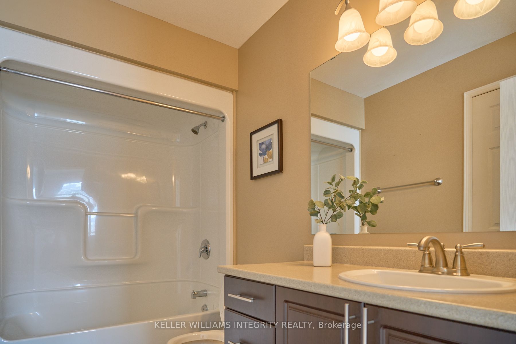 160 Patriot Place Property Photo 29