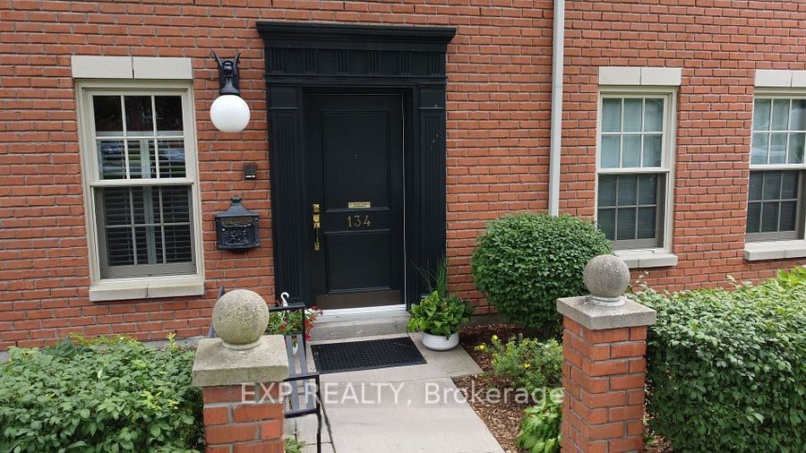 134 Hibernia Street Property Photo 1