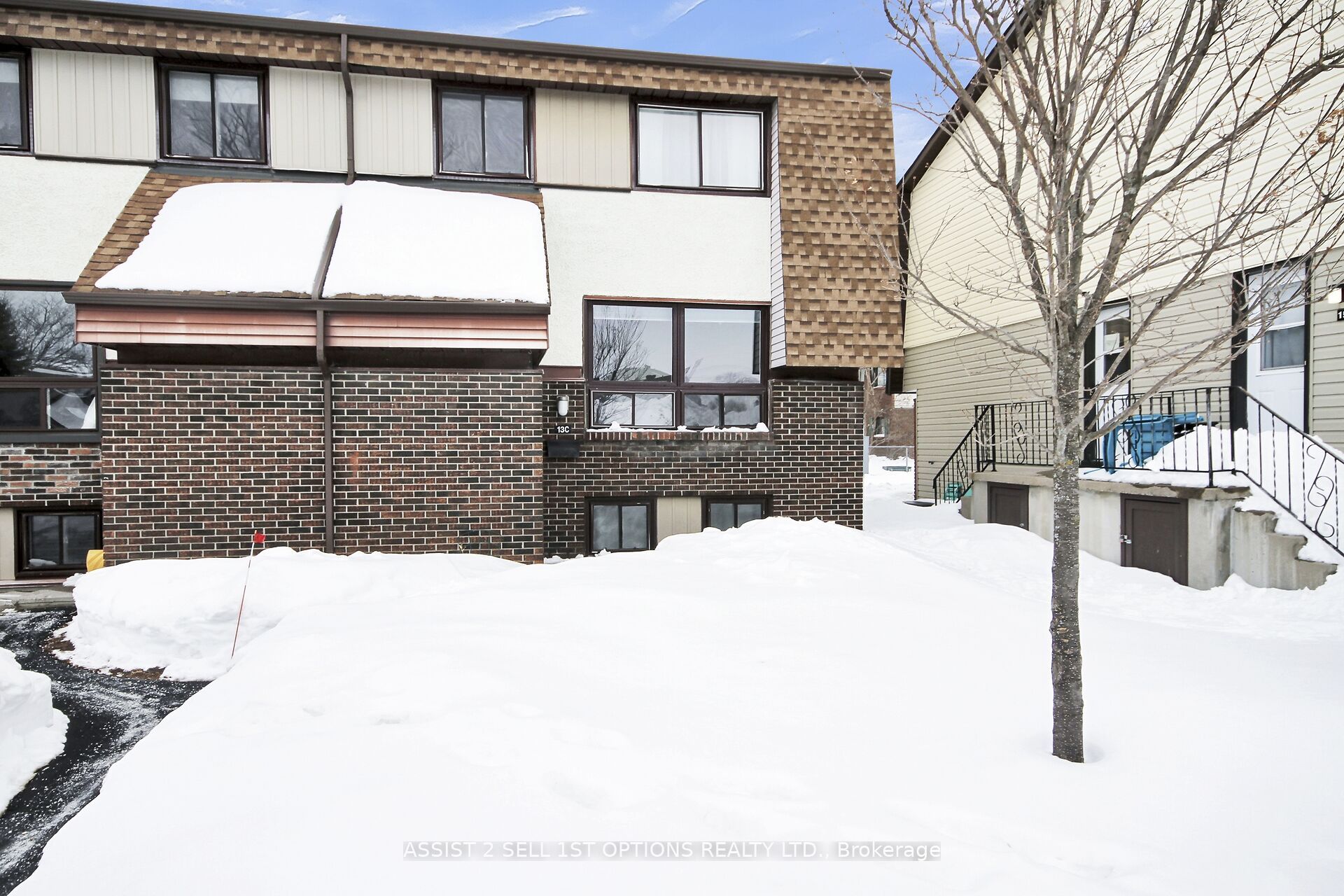 #98 - 13c Woodvale Gn Crescent Property Photo