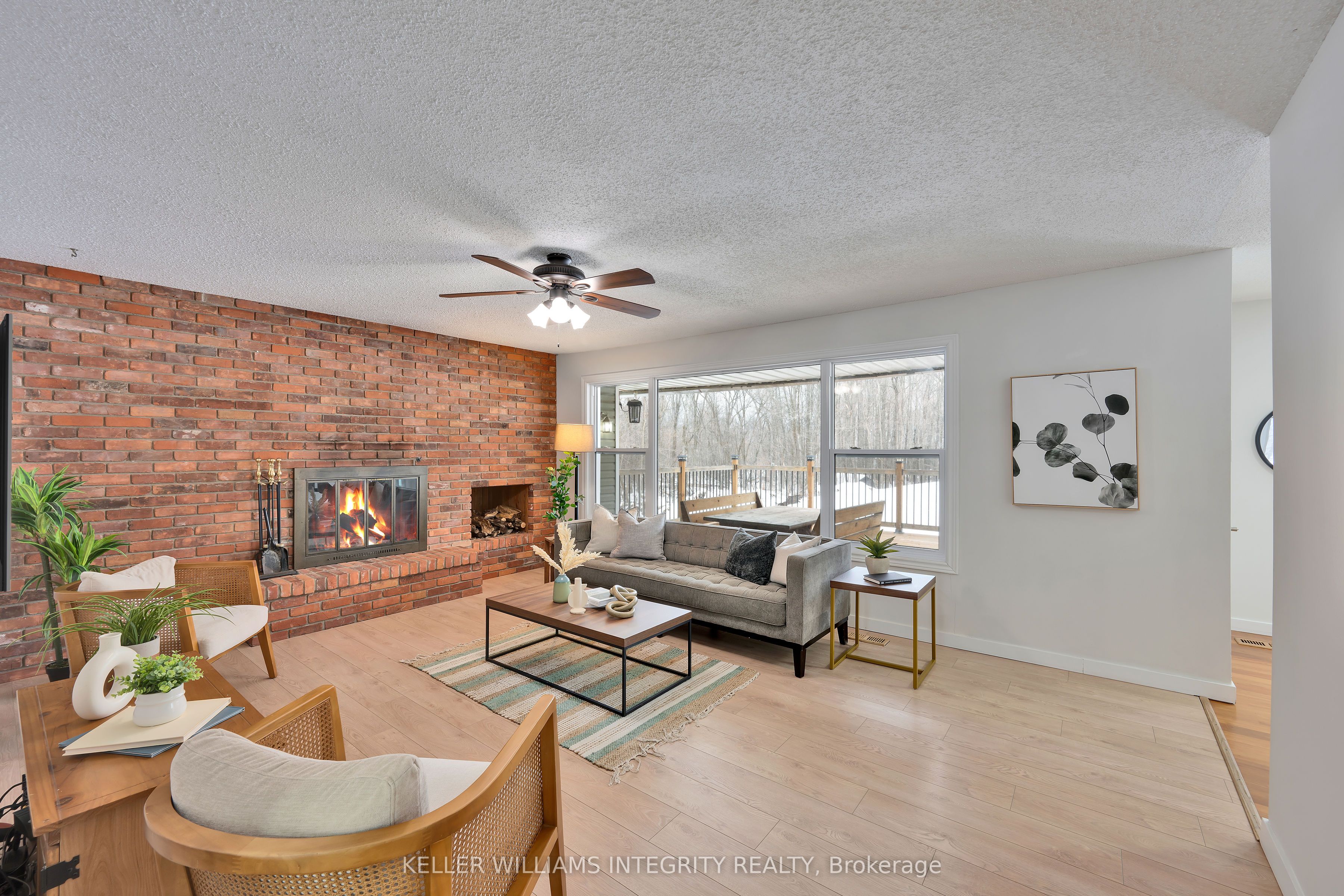 2344 Old Second Line Road Property Photo 7
