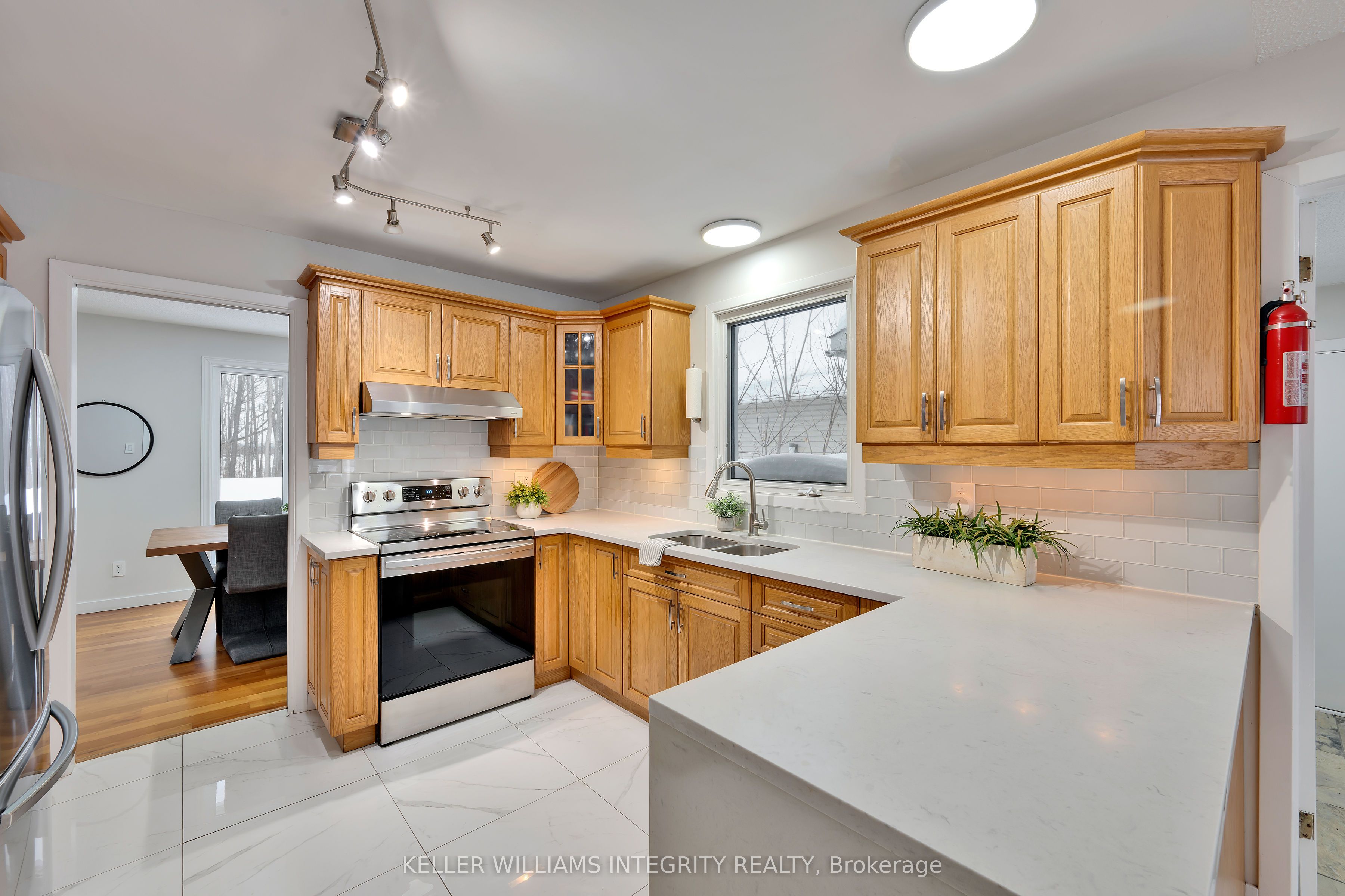 2344 Old Second Line Road Property Photo 15