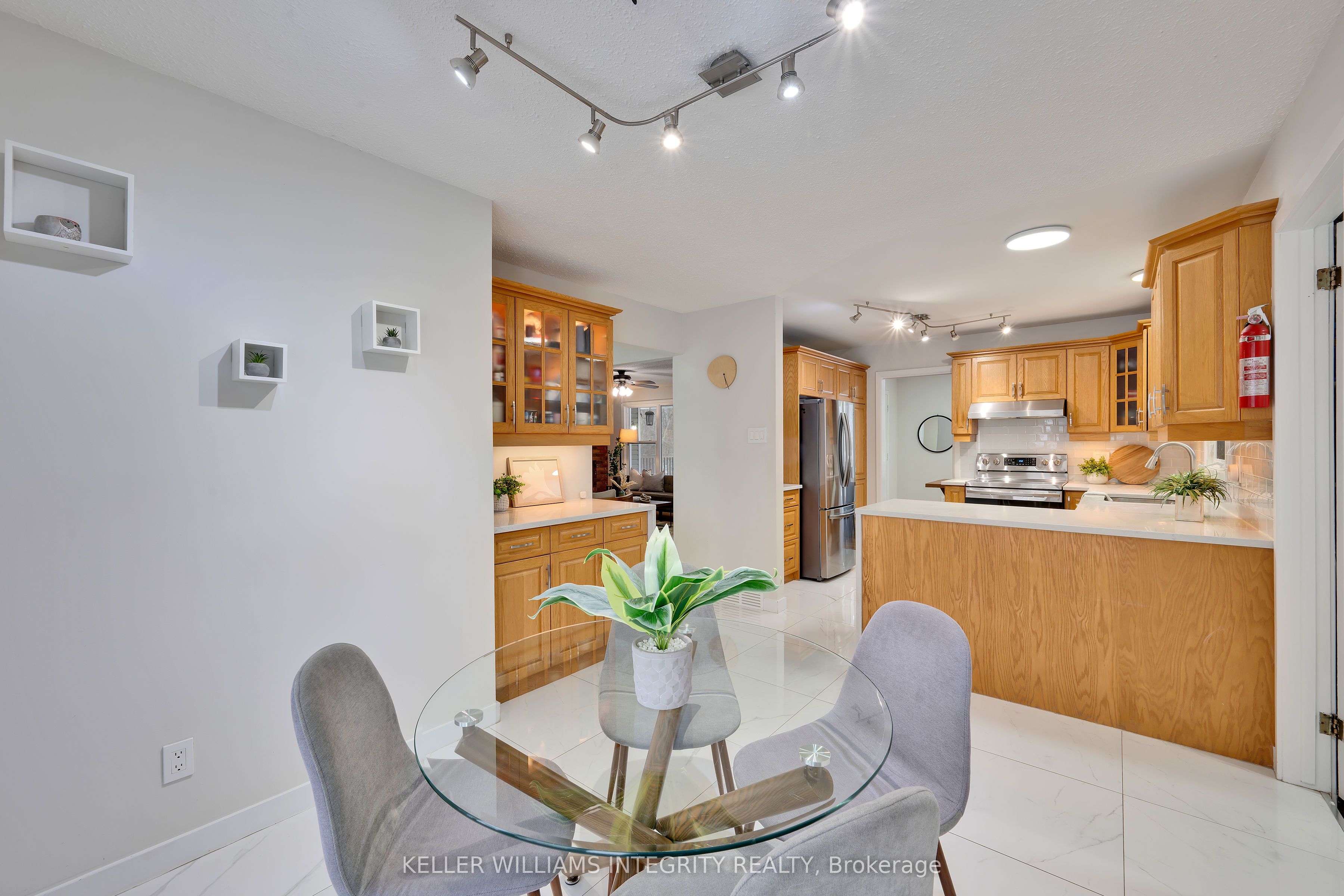 2344 Old Second Line Road Property Photo 17