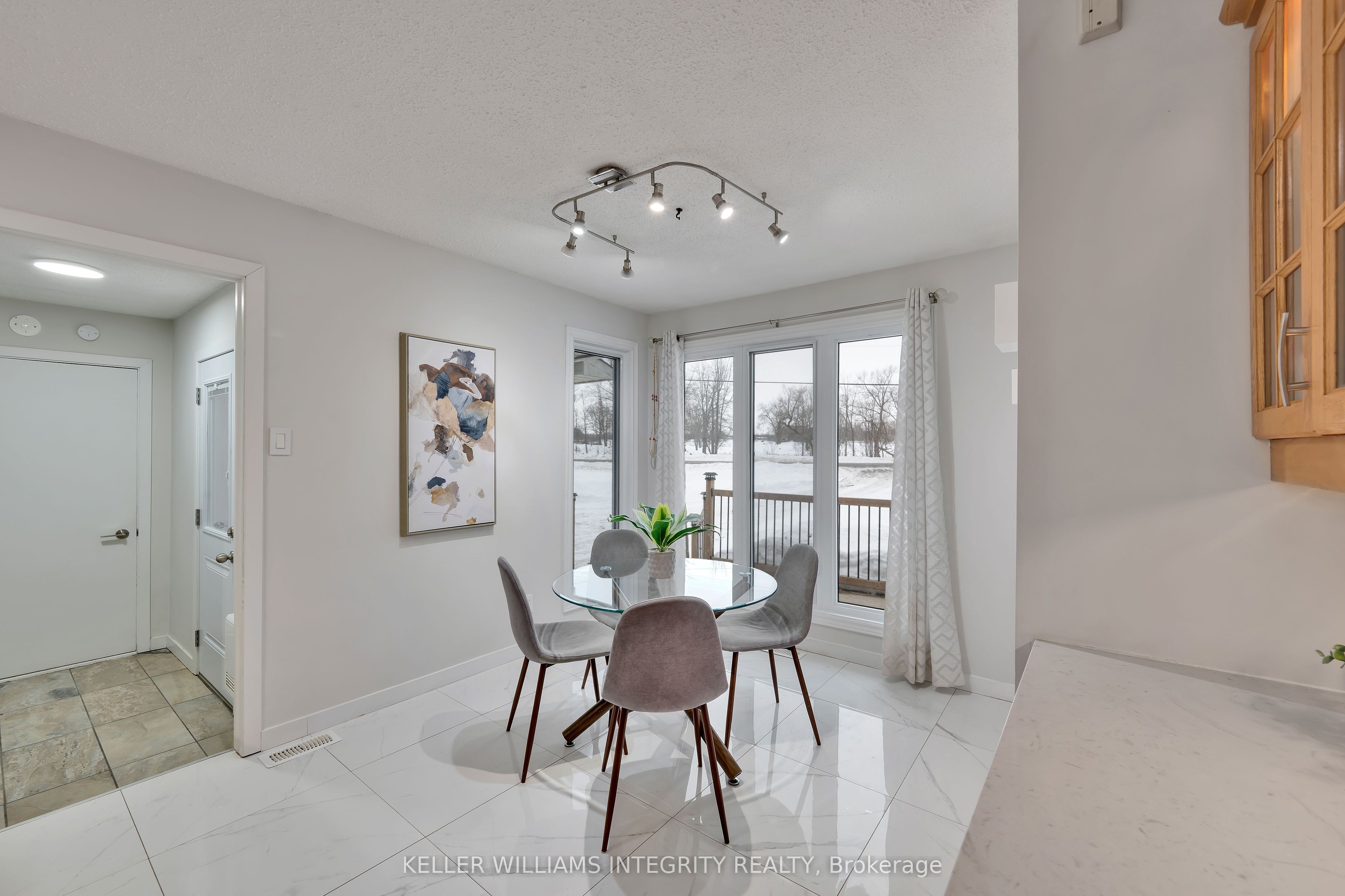 2344 Old Second Line Road Property Photo 19