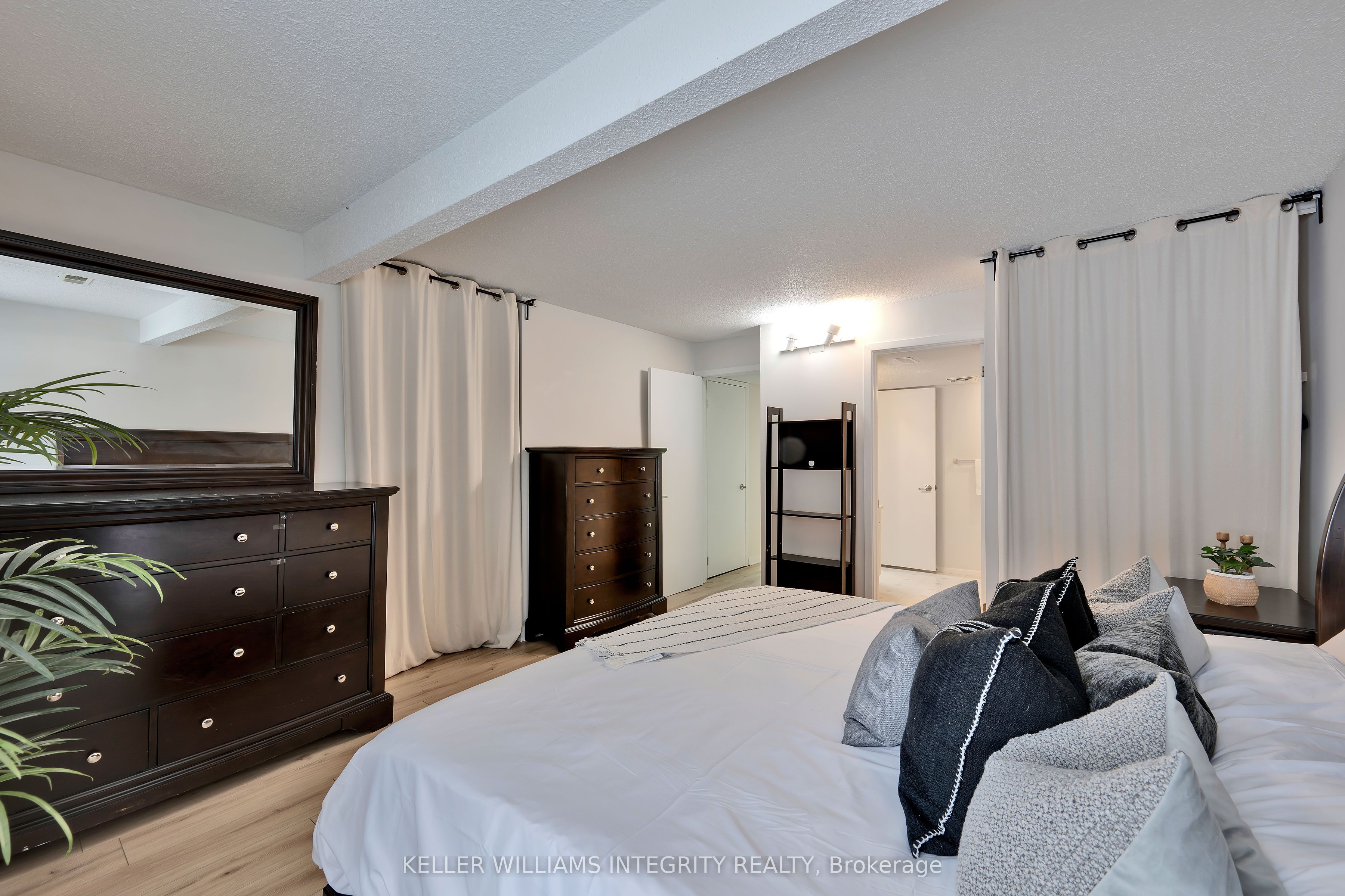 2344 Old Second Line Road Property Photo 34