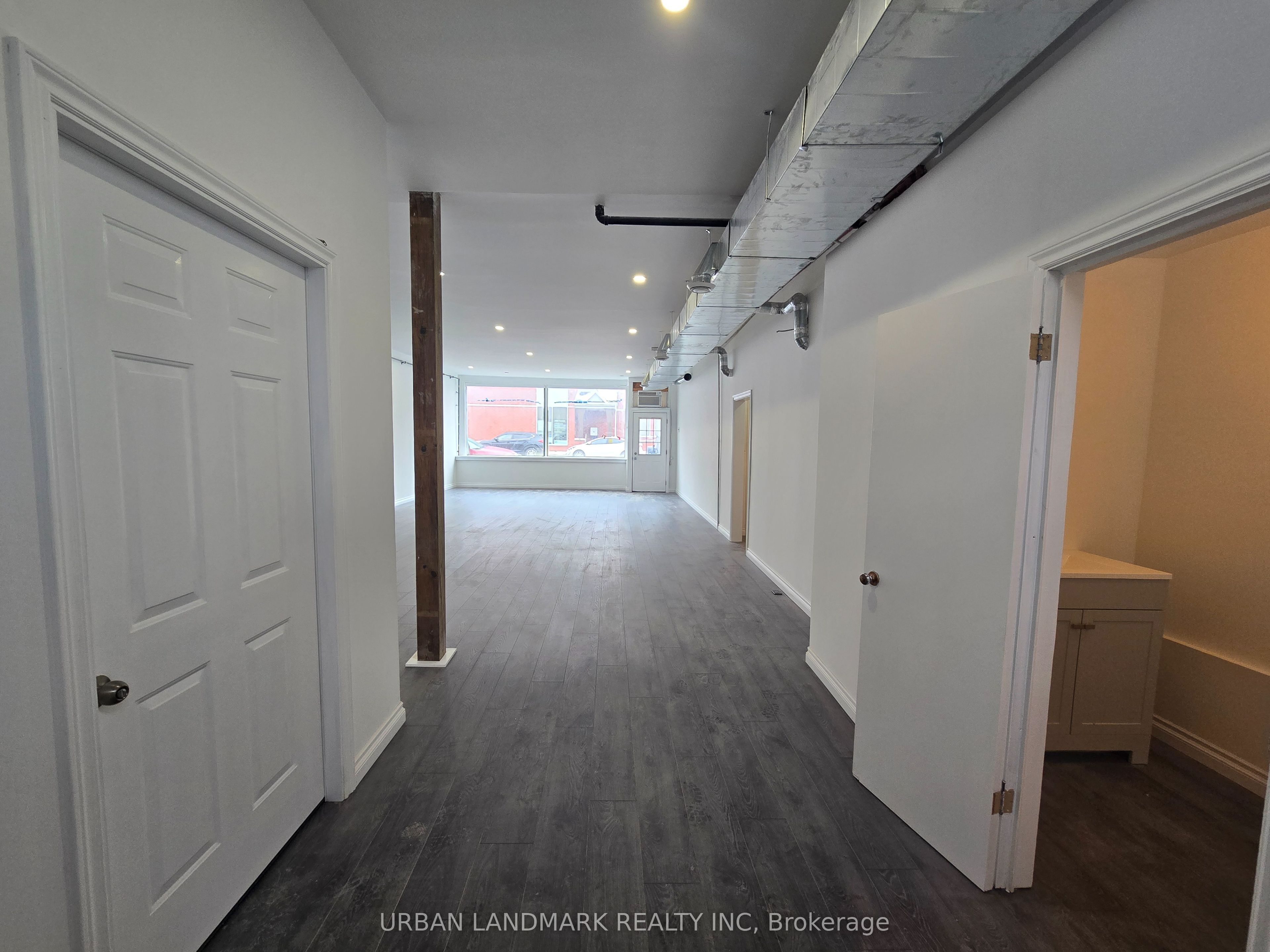 45 St Lawrence Street Property Photo 2
