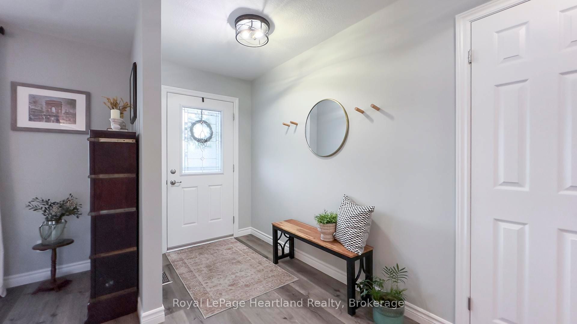 103 Huron Heights Drive Property Photo 2