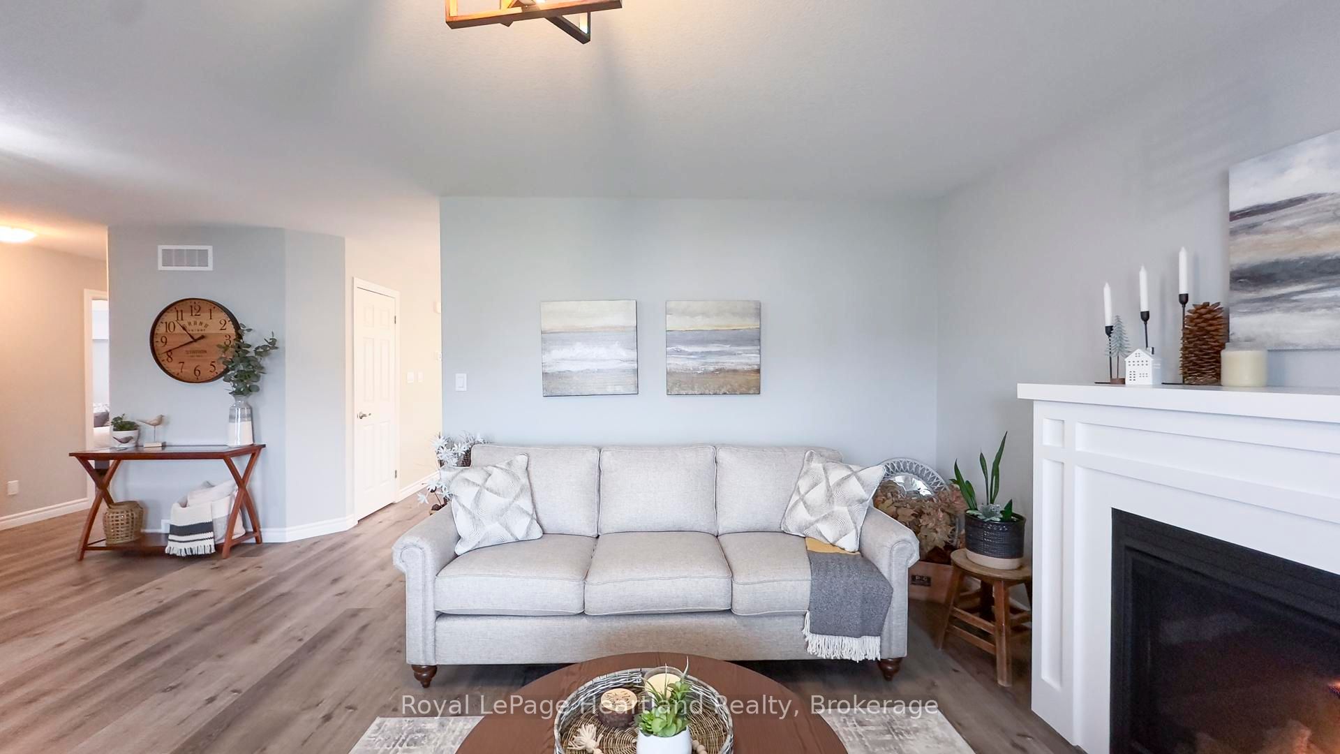 103 Huron Heights Drive Property Photo 8