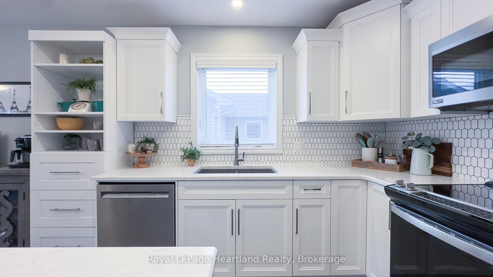 103 Huron Heights Drive Property Photo 13