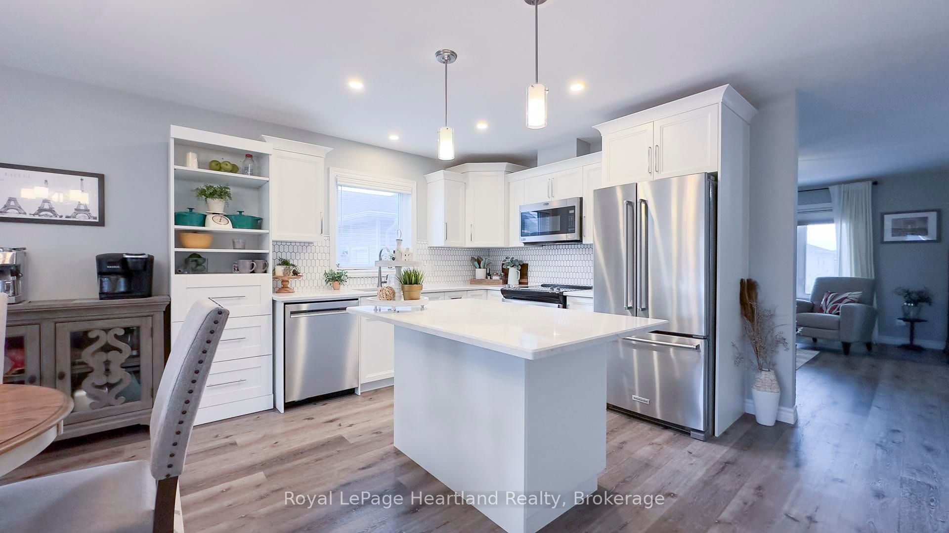 103 Huron Heights Drive Property Photo 14
