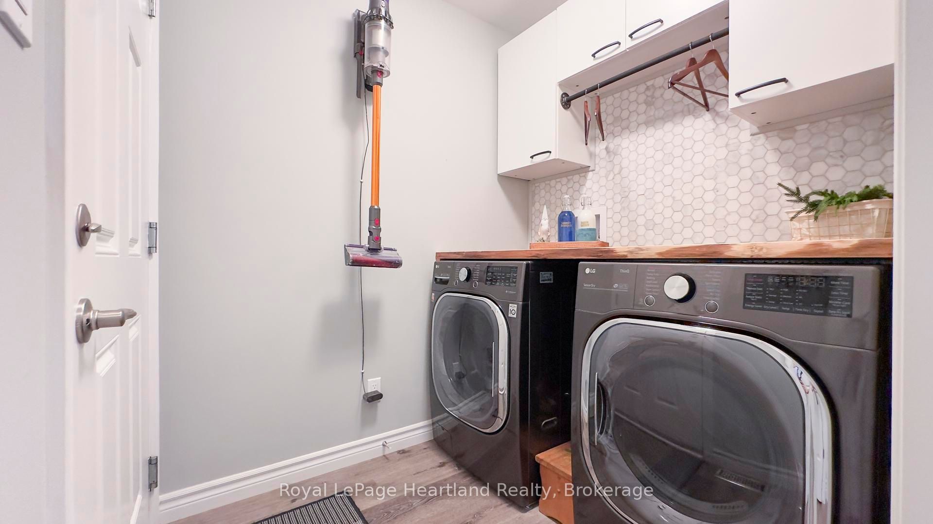 103 Huron Heights Drive Property Photo 29