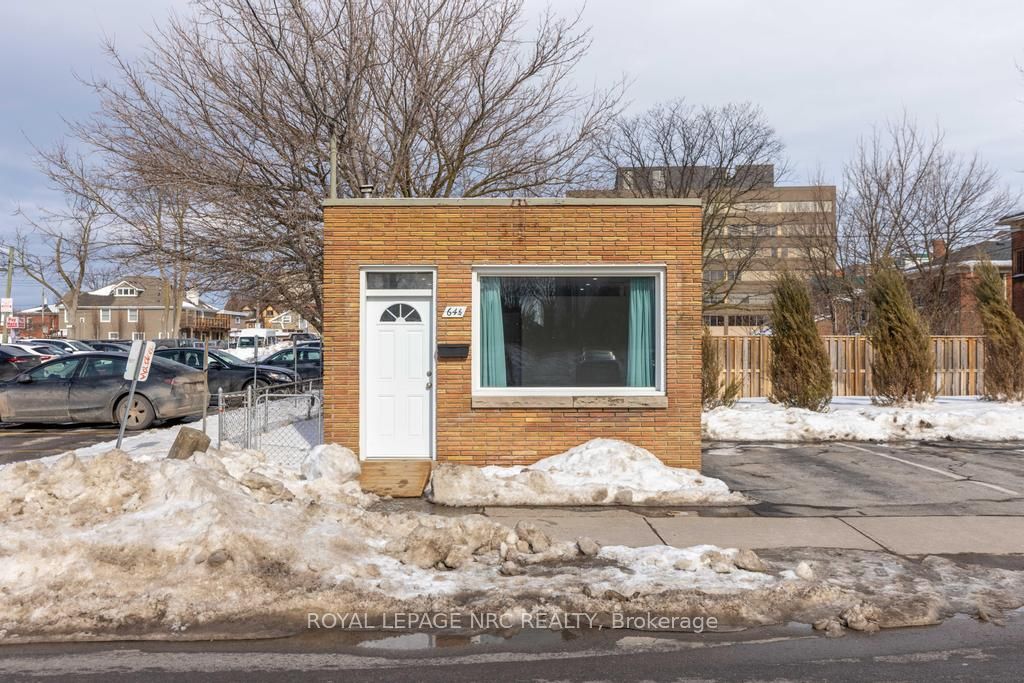 64 Queen St Property Photo 1