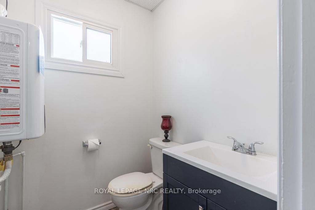 64 Queen St Property Photo 10