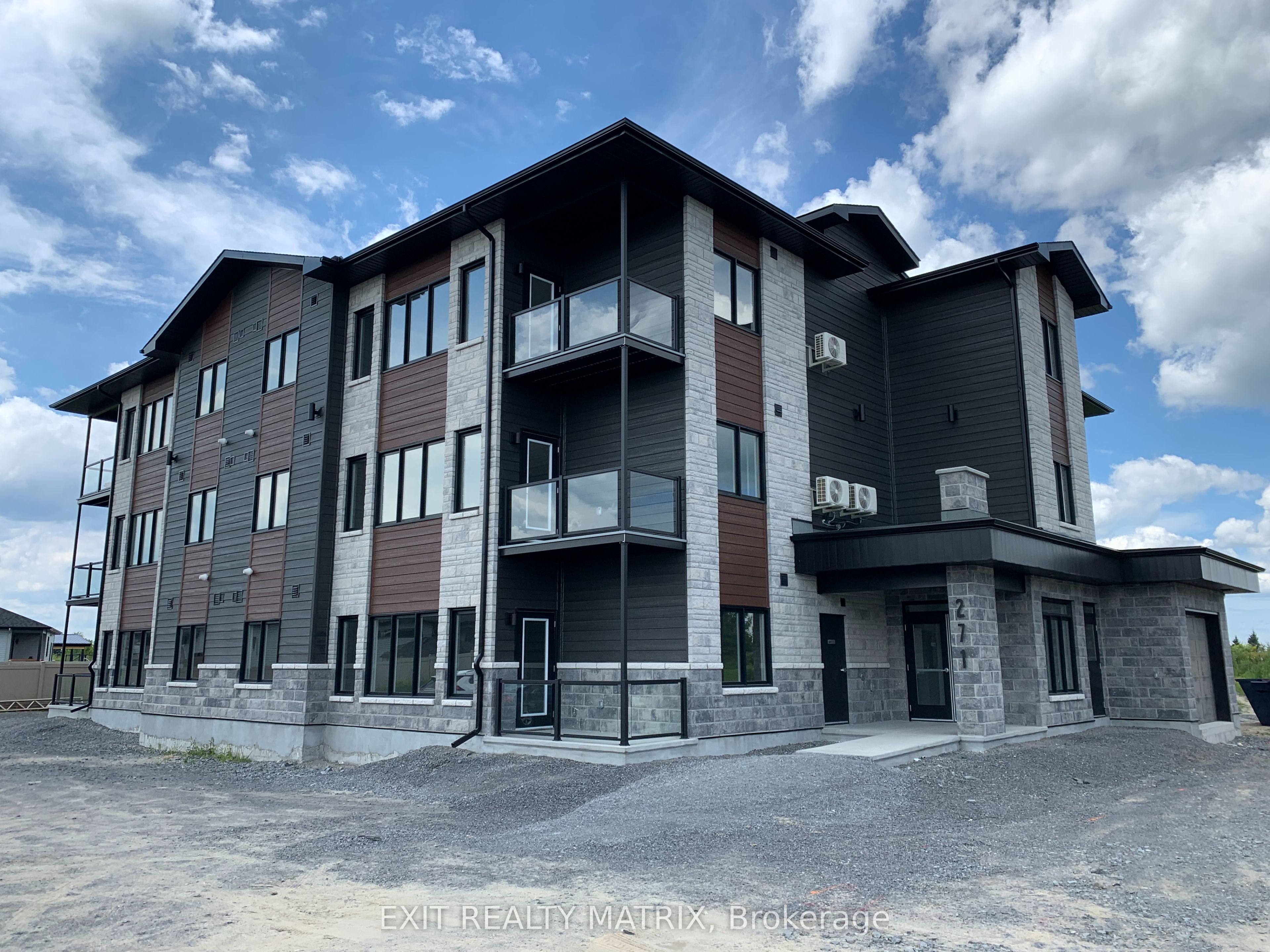 #103 - 271 Belfort Street Property Photo