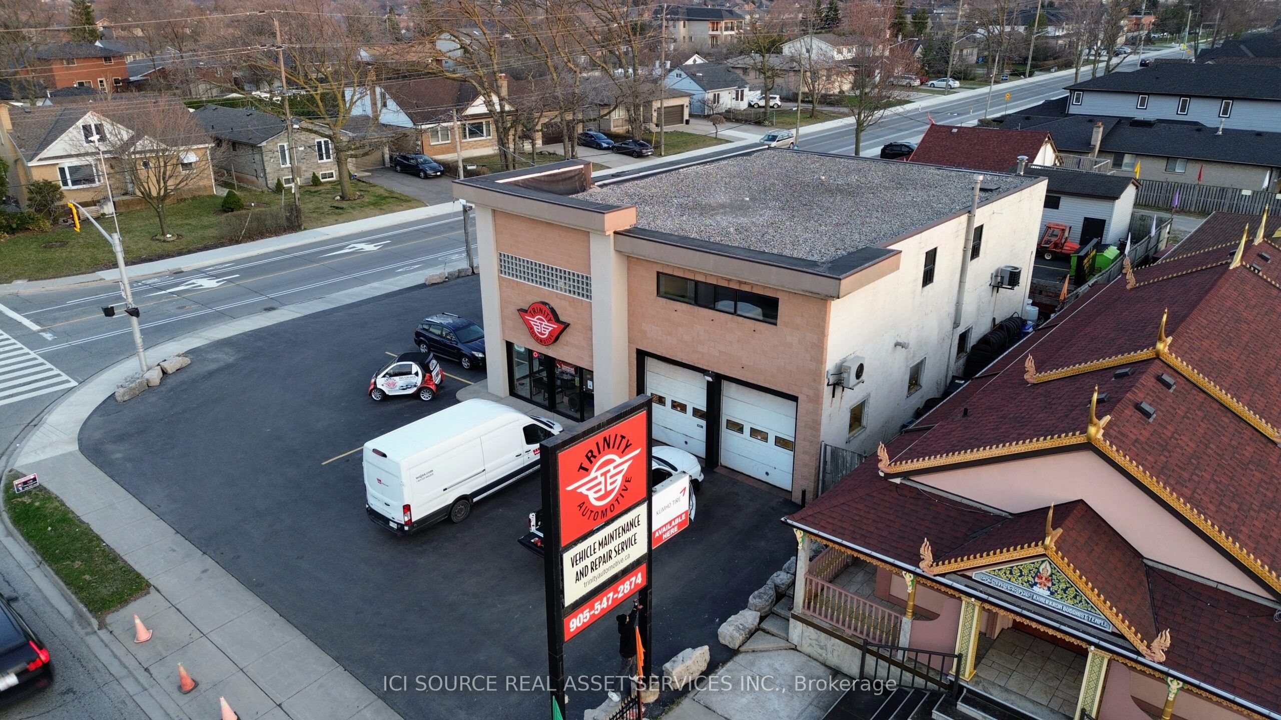 520 Barton Street Property Photo 4