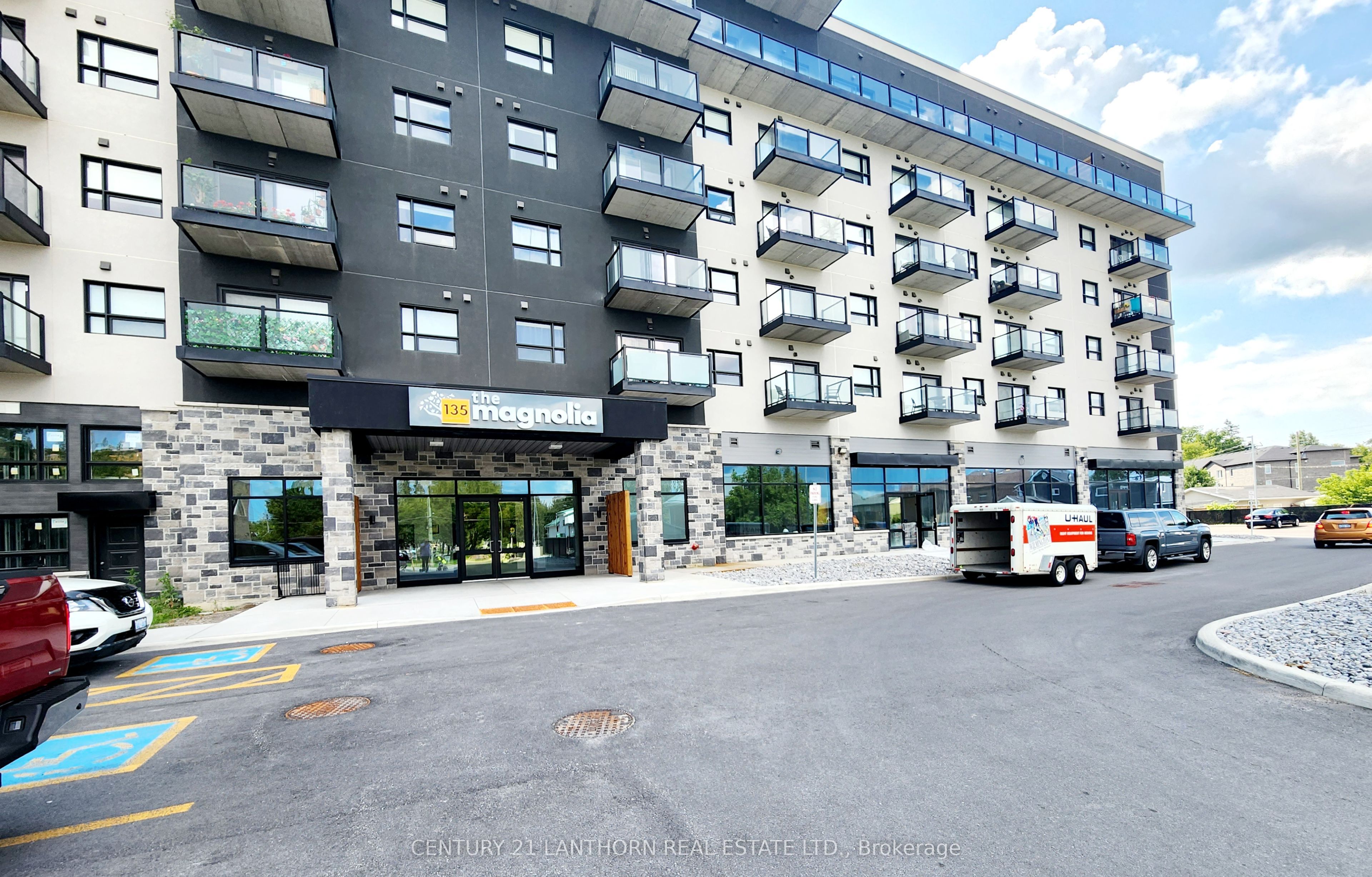 #1 - 135 Station Street Property Photo 2