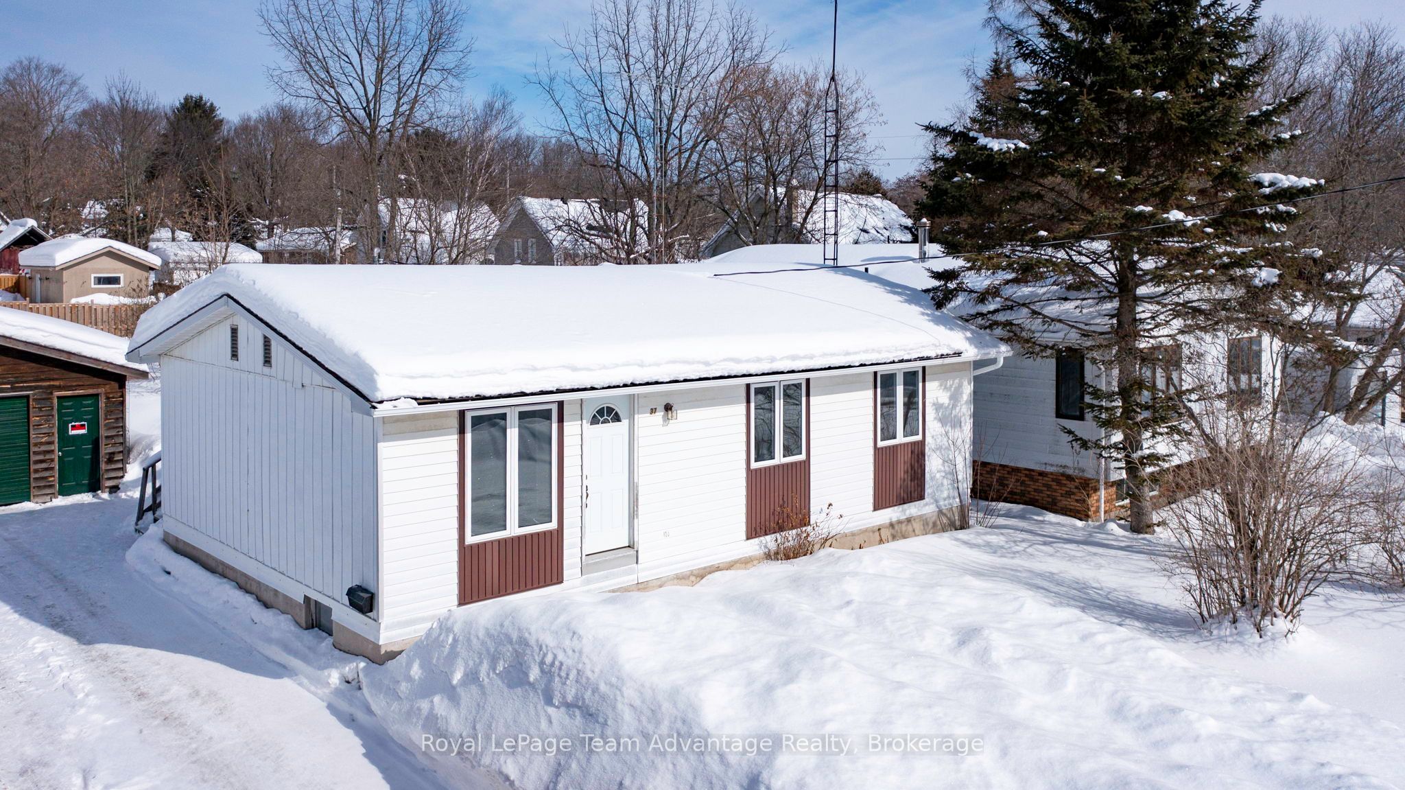 37 Marion Avenue Property Photo