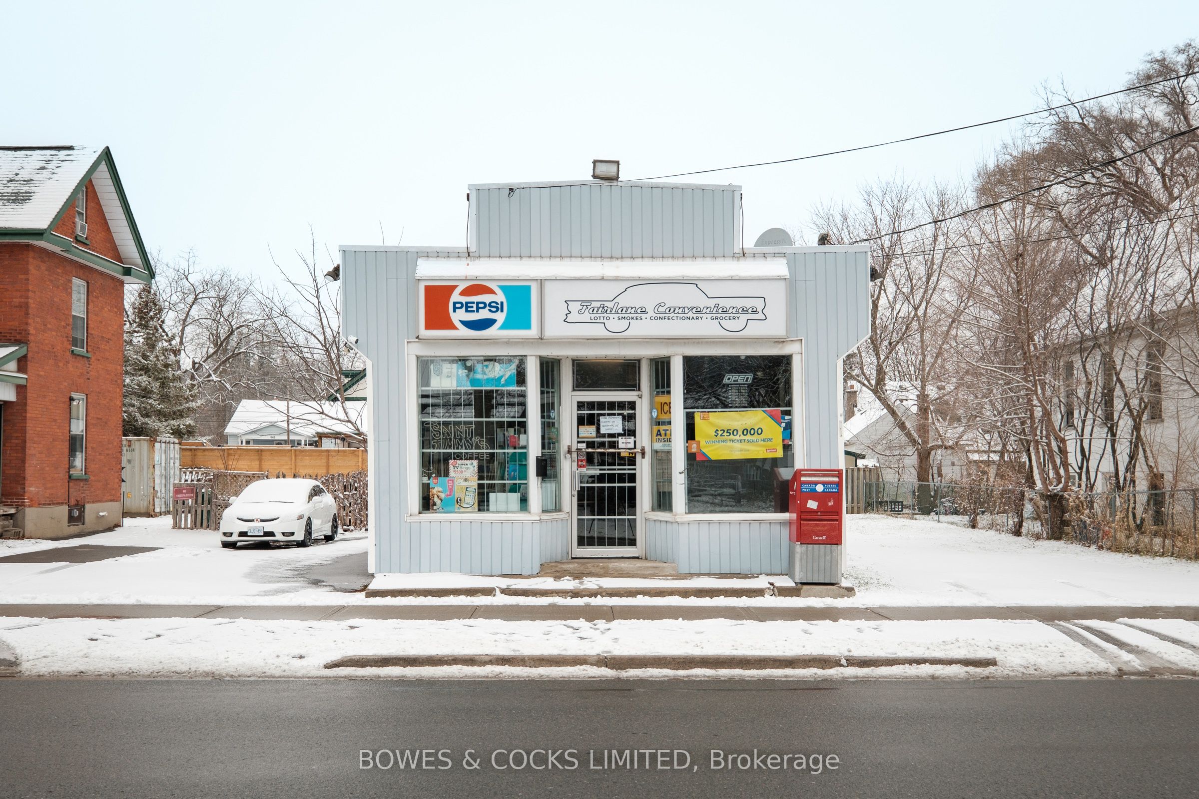 634 Chamberlain Street Property Photo 1