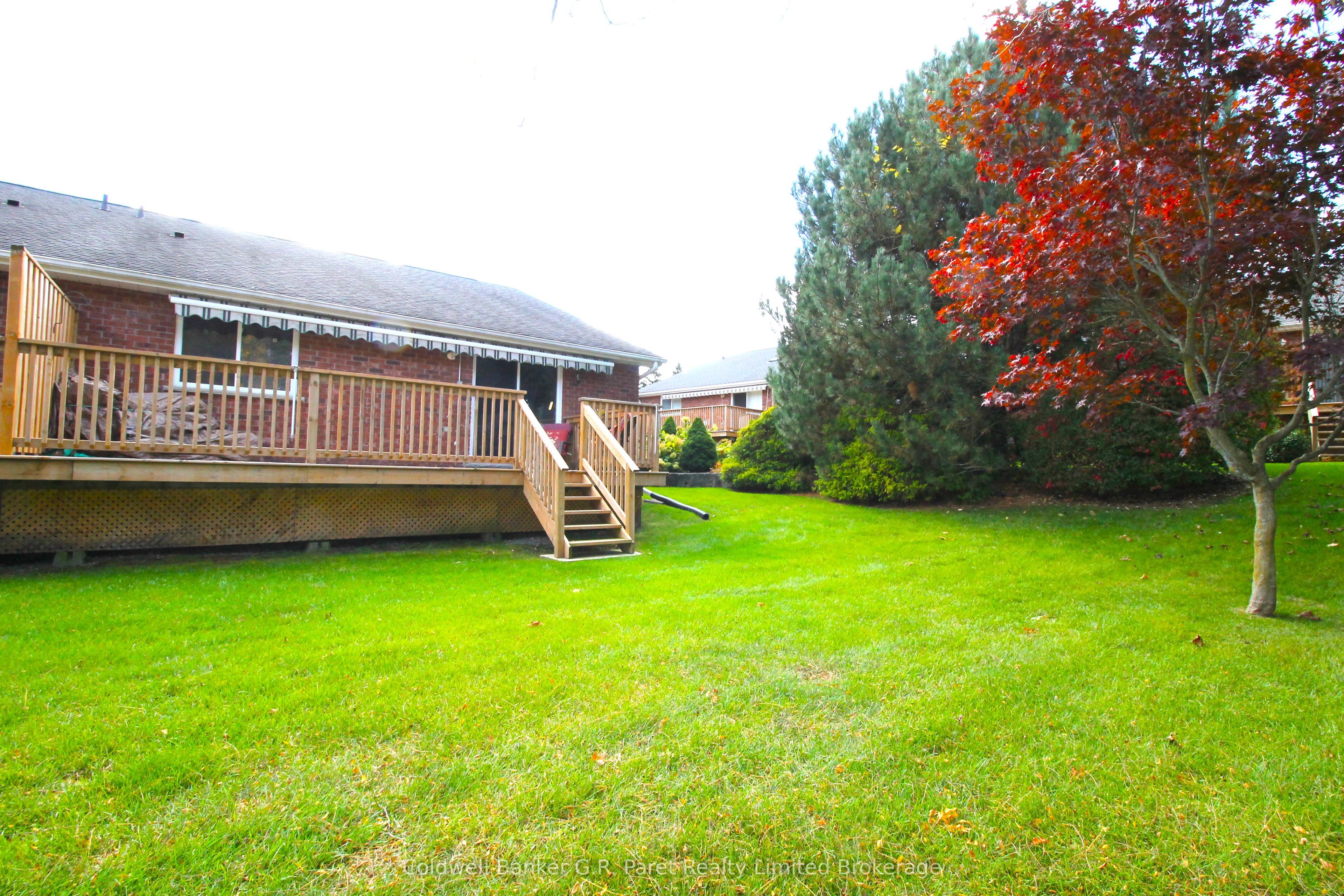 #5 - 150 Oak Street Property Photo 36
