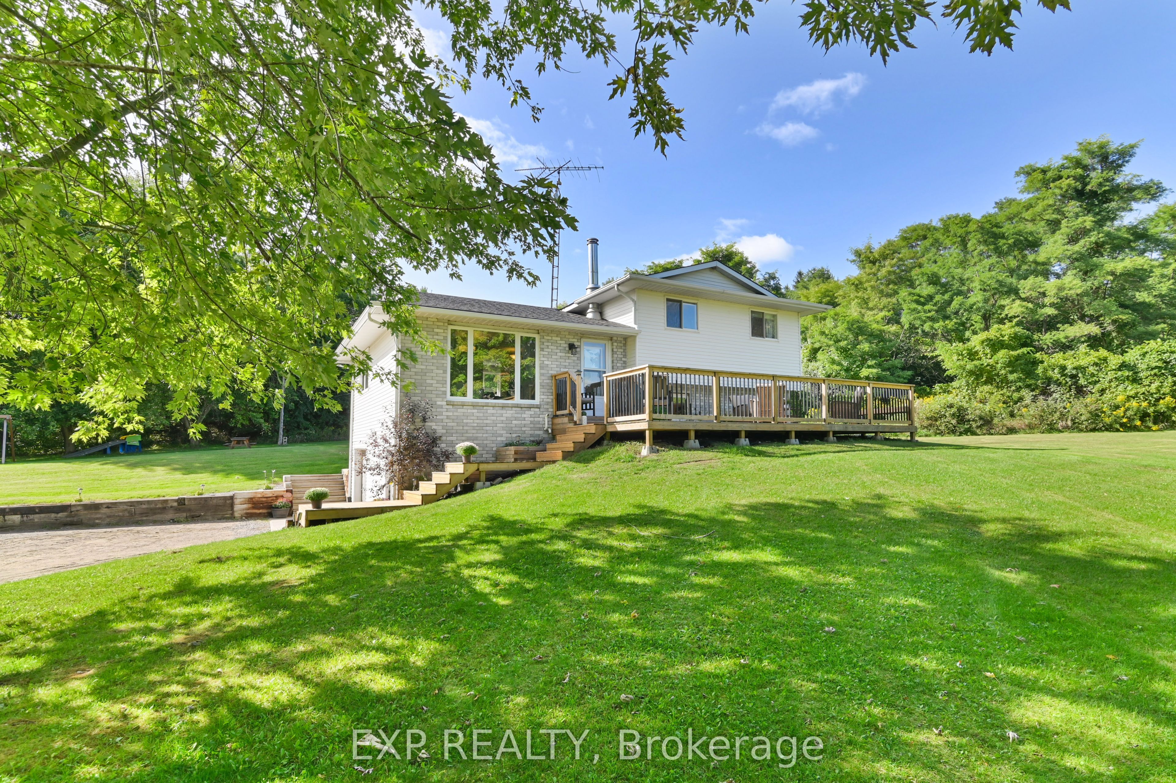 228 Cowie Road Property Photo
