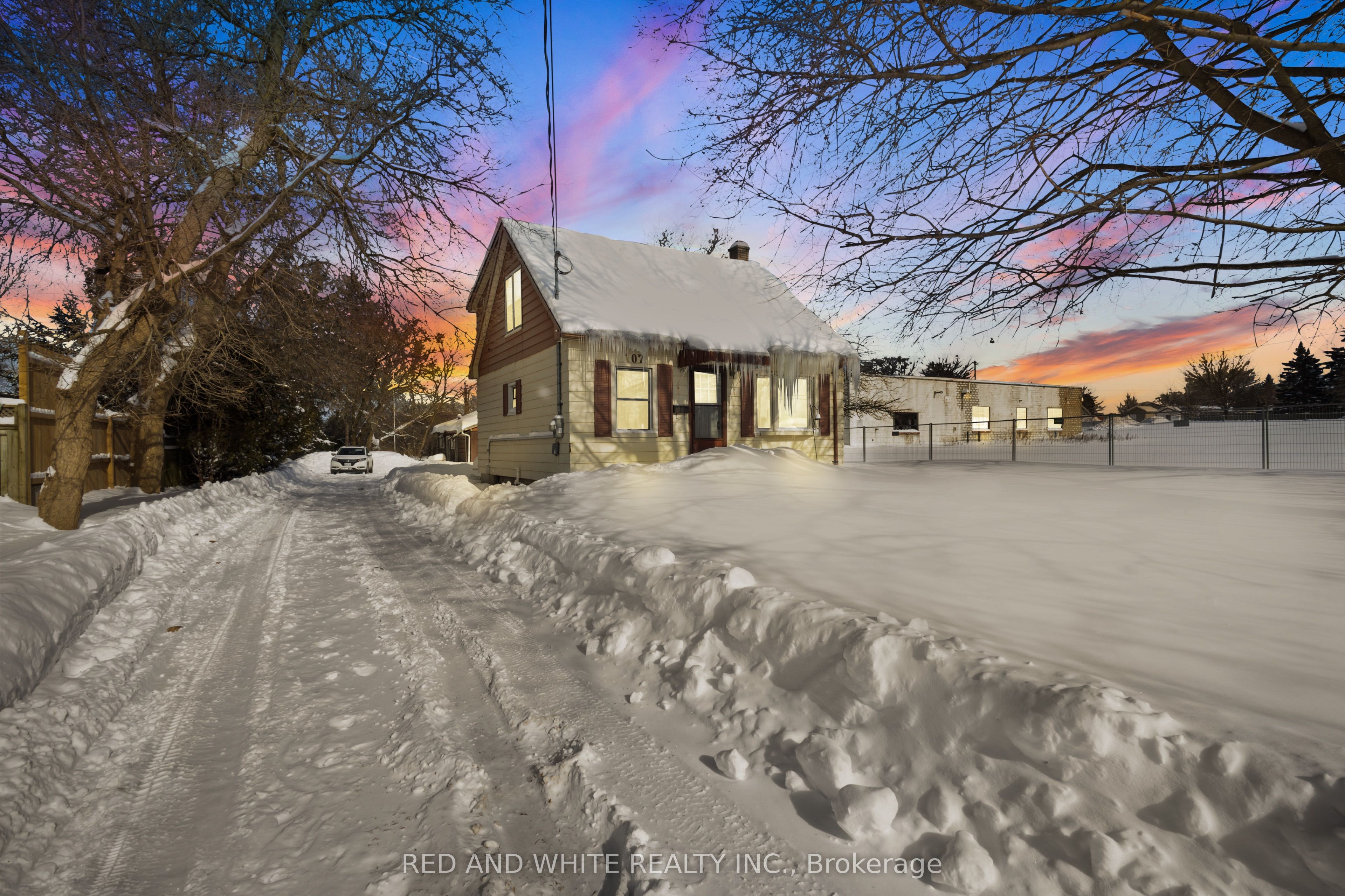 107 Bloomingdale Road Property Photo 1