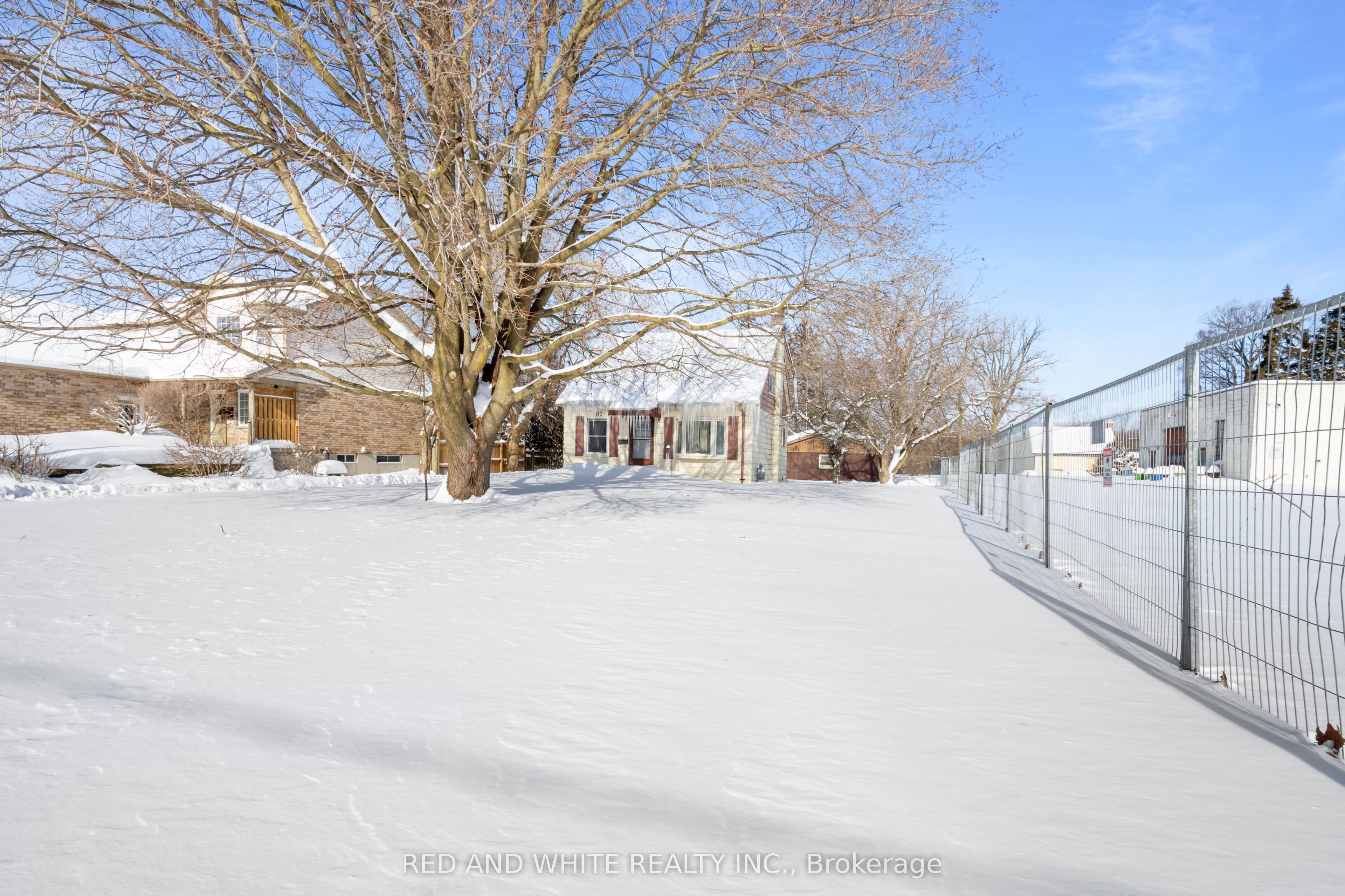 107 Bloomingdale Road Property Photo 22