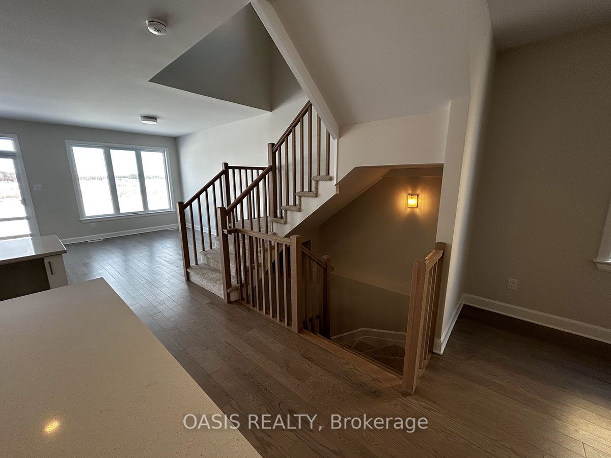 1527 Quarry Street Property Photo 4