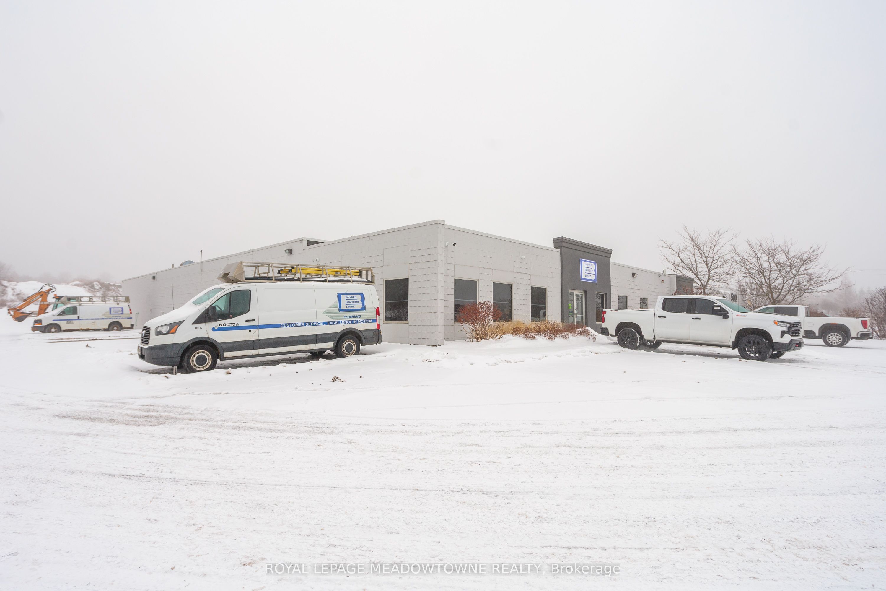 #3 - 500 Maltby Road Property Photo 4