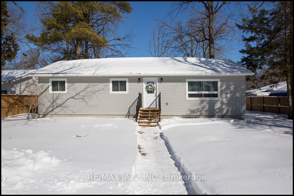 214 River Rd Property Photo