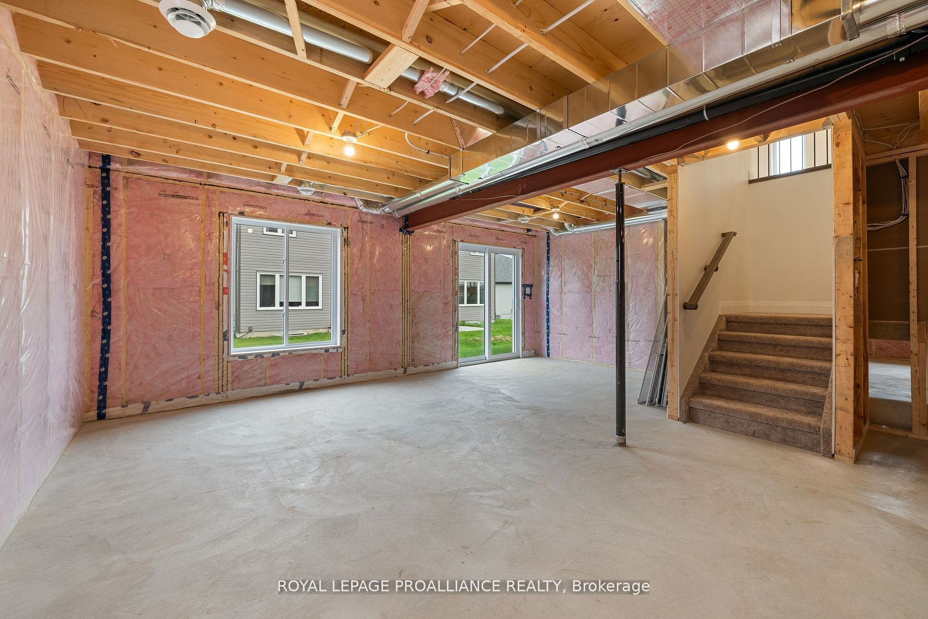 72 Stirling Crescent Property Photo 29