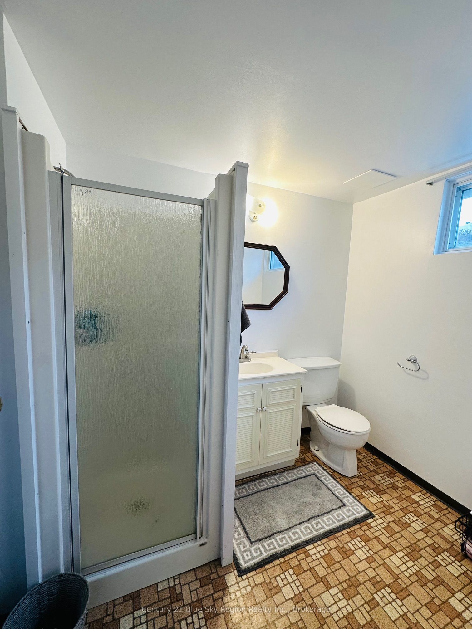 #b1 - 450 Lakeshore Drive Property Photo 28