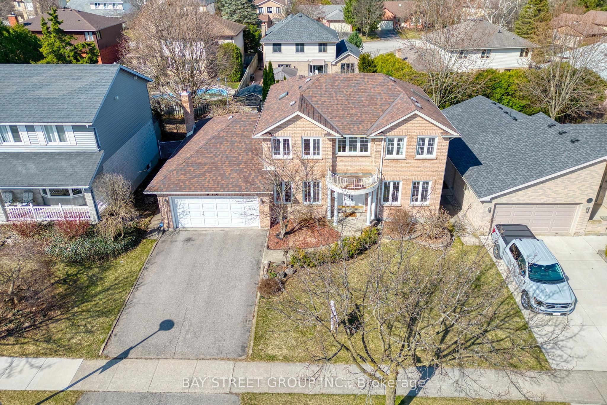 976 Griffith Street Property Photo 3