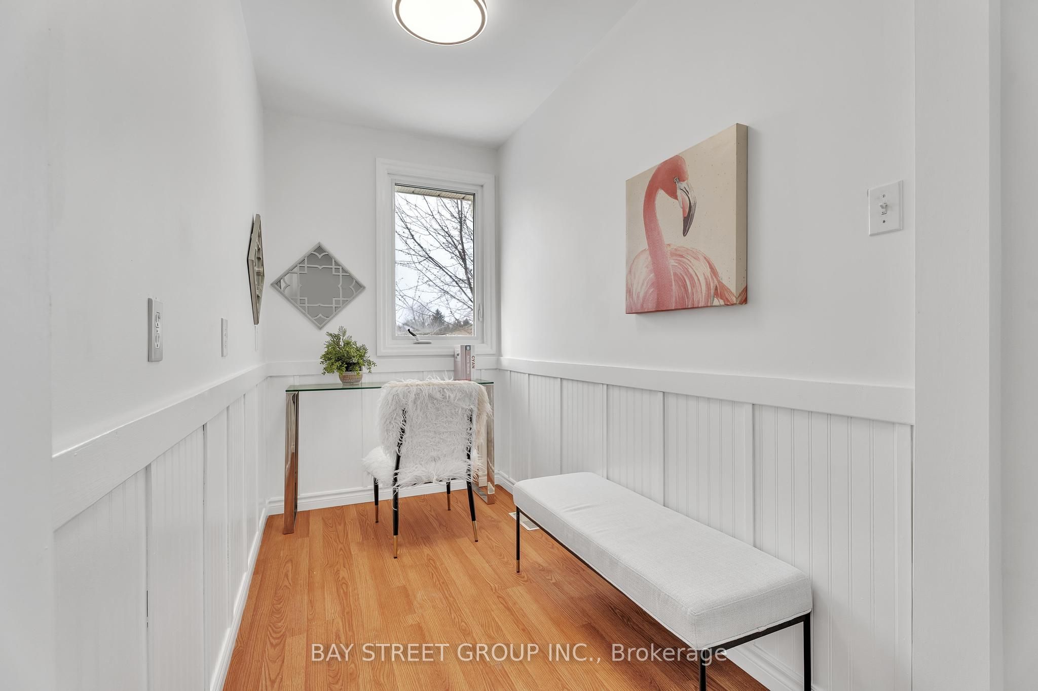 976 Griffith Street Property Photo 33