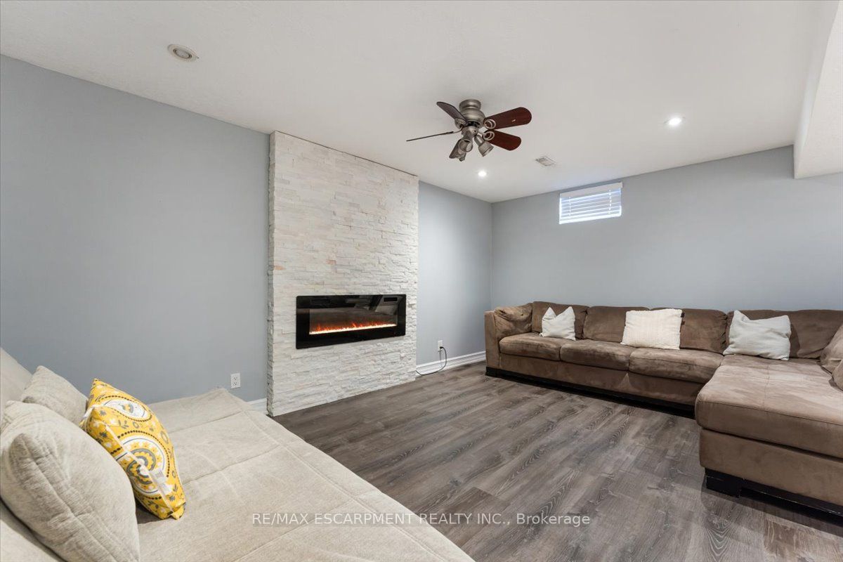 6 Tamarack Court Property Photo 34