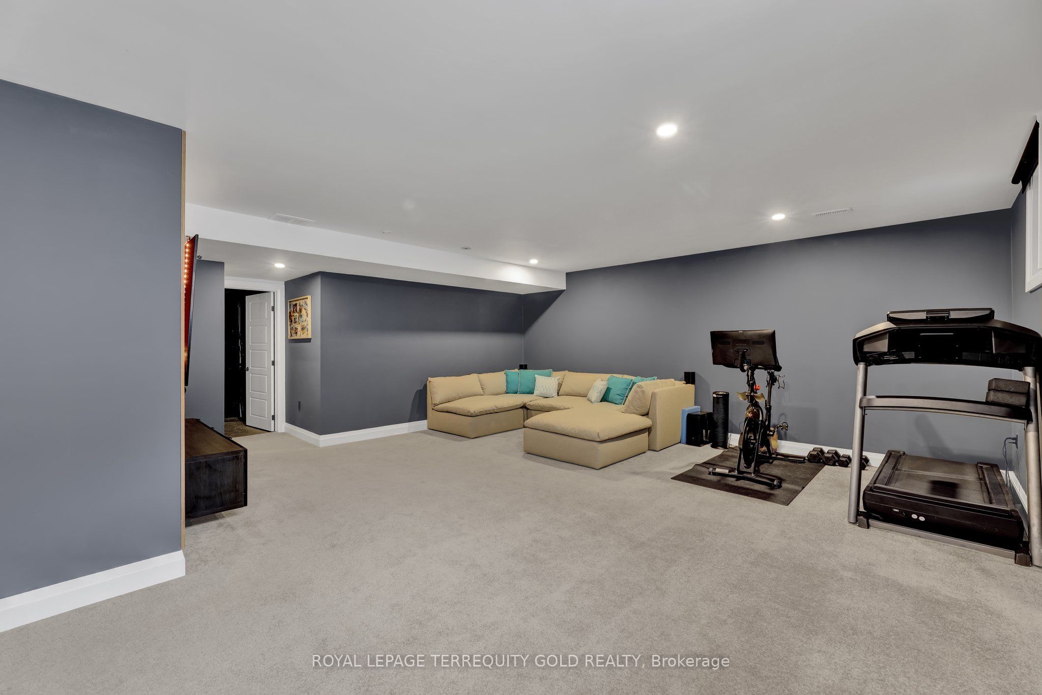 #1004 - 360 Quarter Town Line Property Photo 18