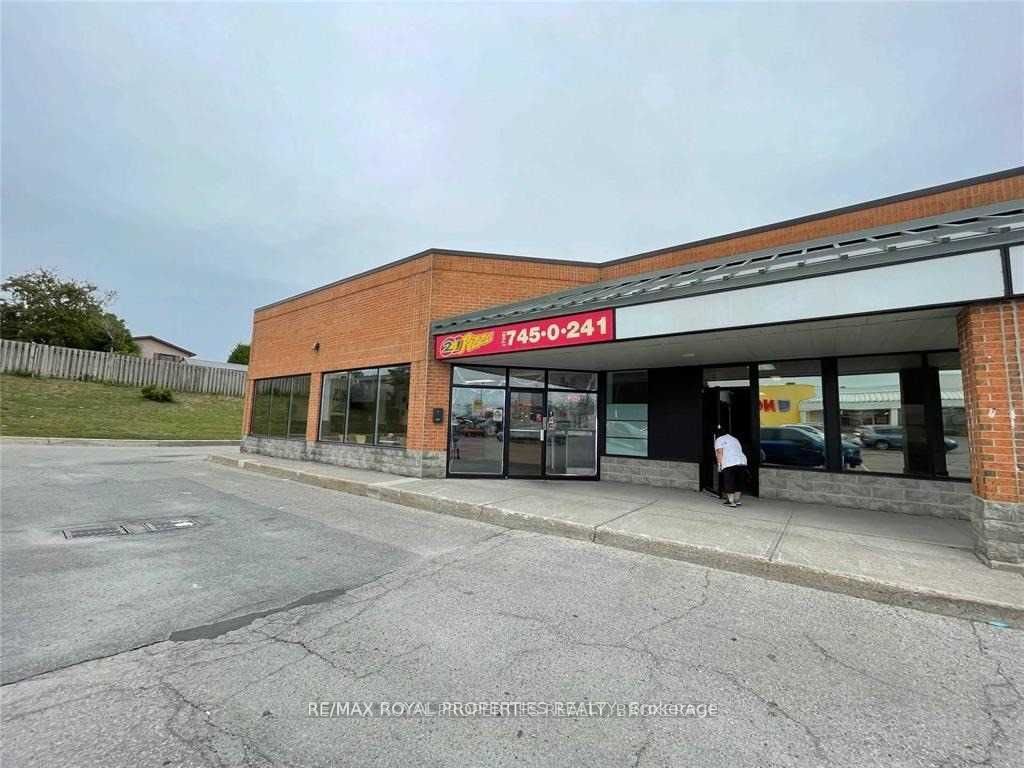 1840 Lansdowne Street Property Photo 2