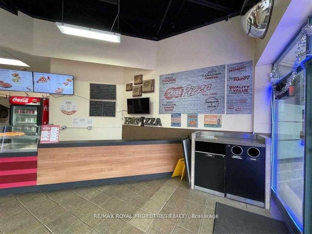 1840 Lansdowne Street Property Photo 3