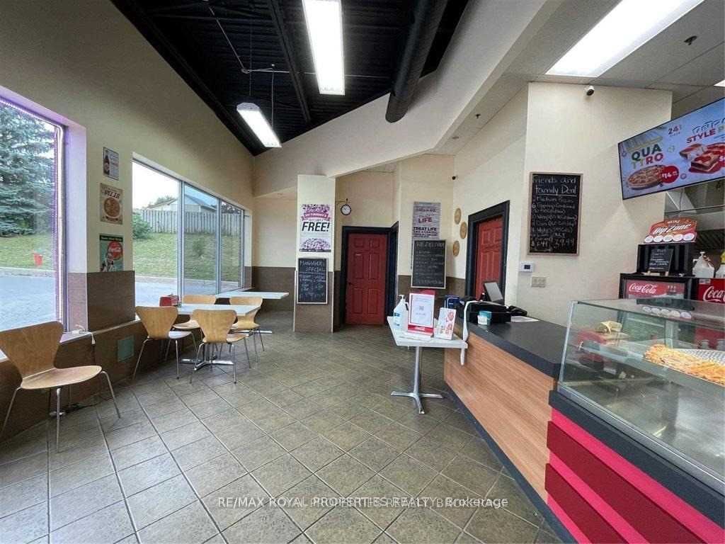 1840 Lansdowne Street Property Photo 8