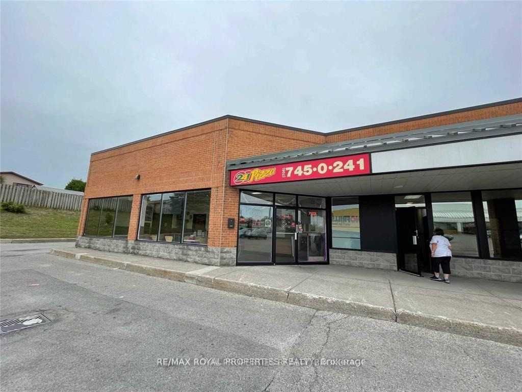 1840 Lansdowne Street Property Photo 25