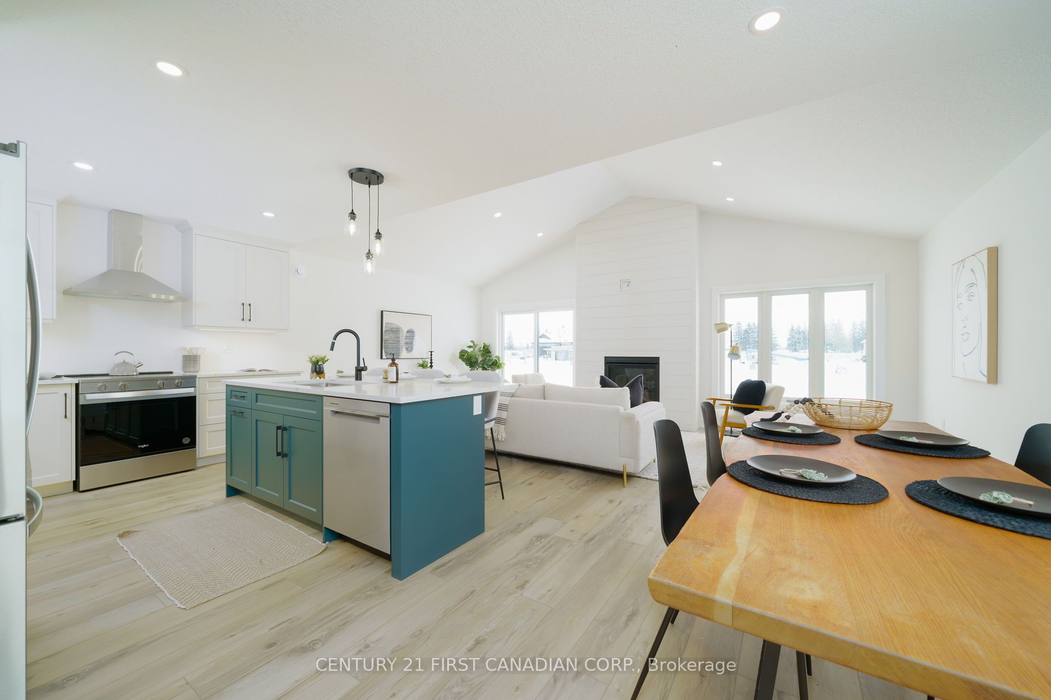62 Postma Crescent Property Photo 5