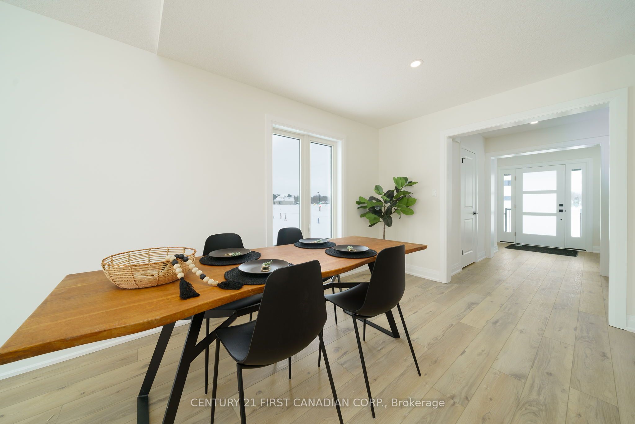 62 Postma Crescent Property Photo 9