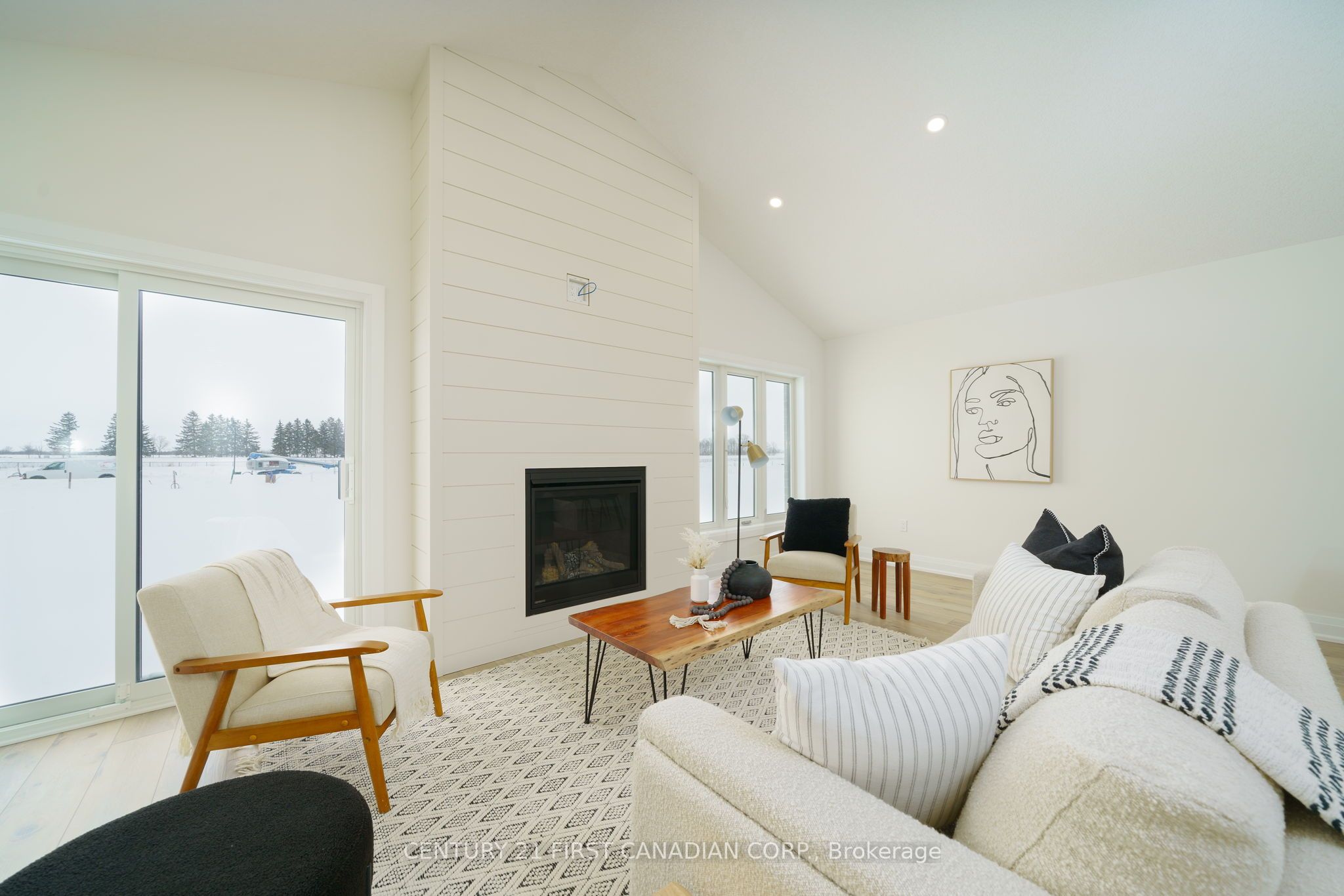 62 Postma Crescent Property Photo 11